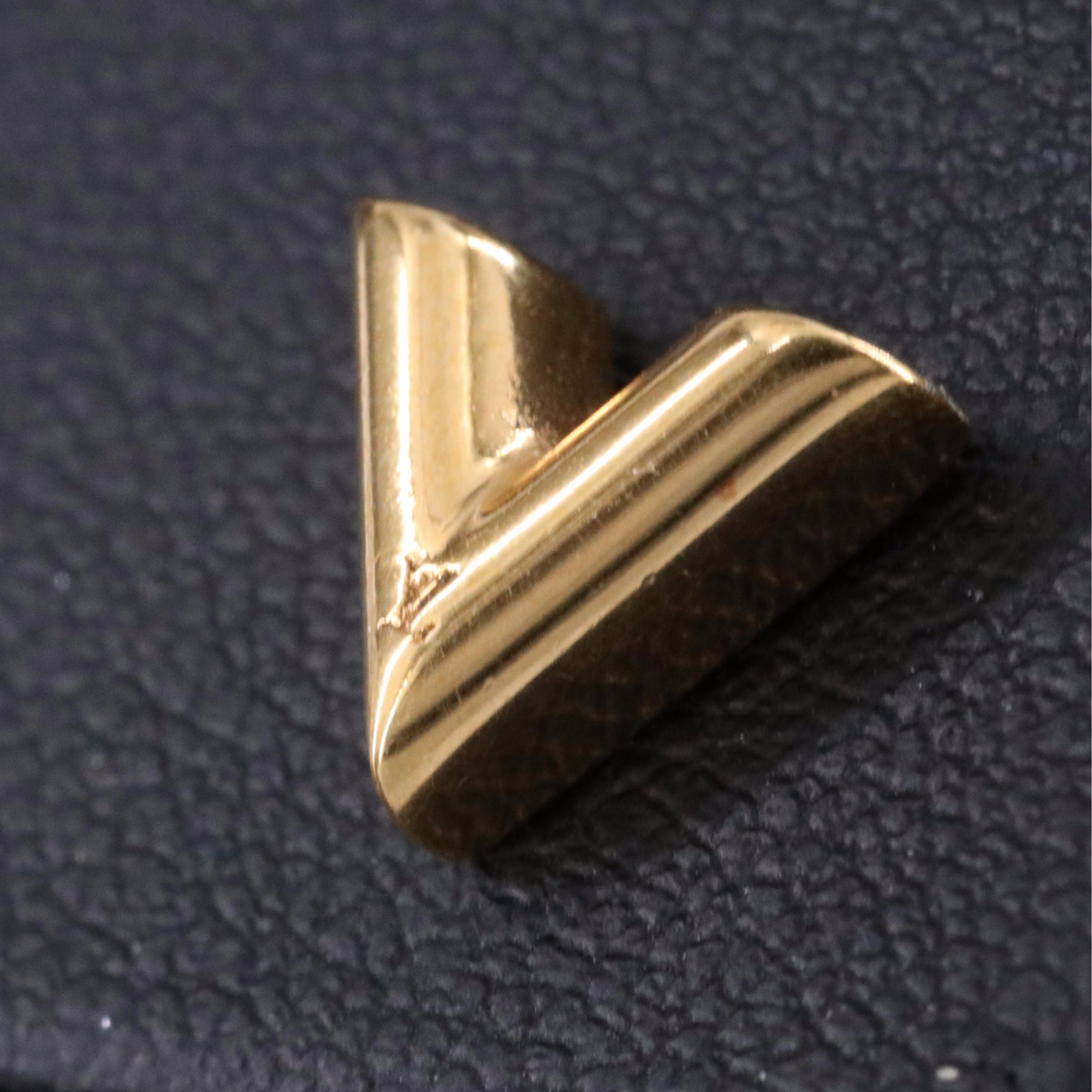 Louis Vuitton Essential V Stud Earrings