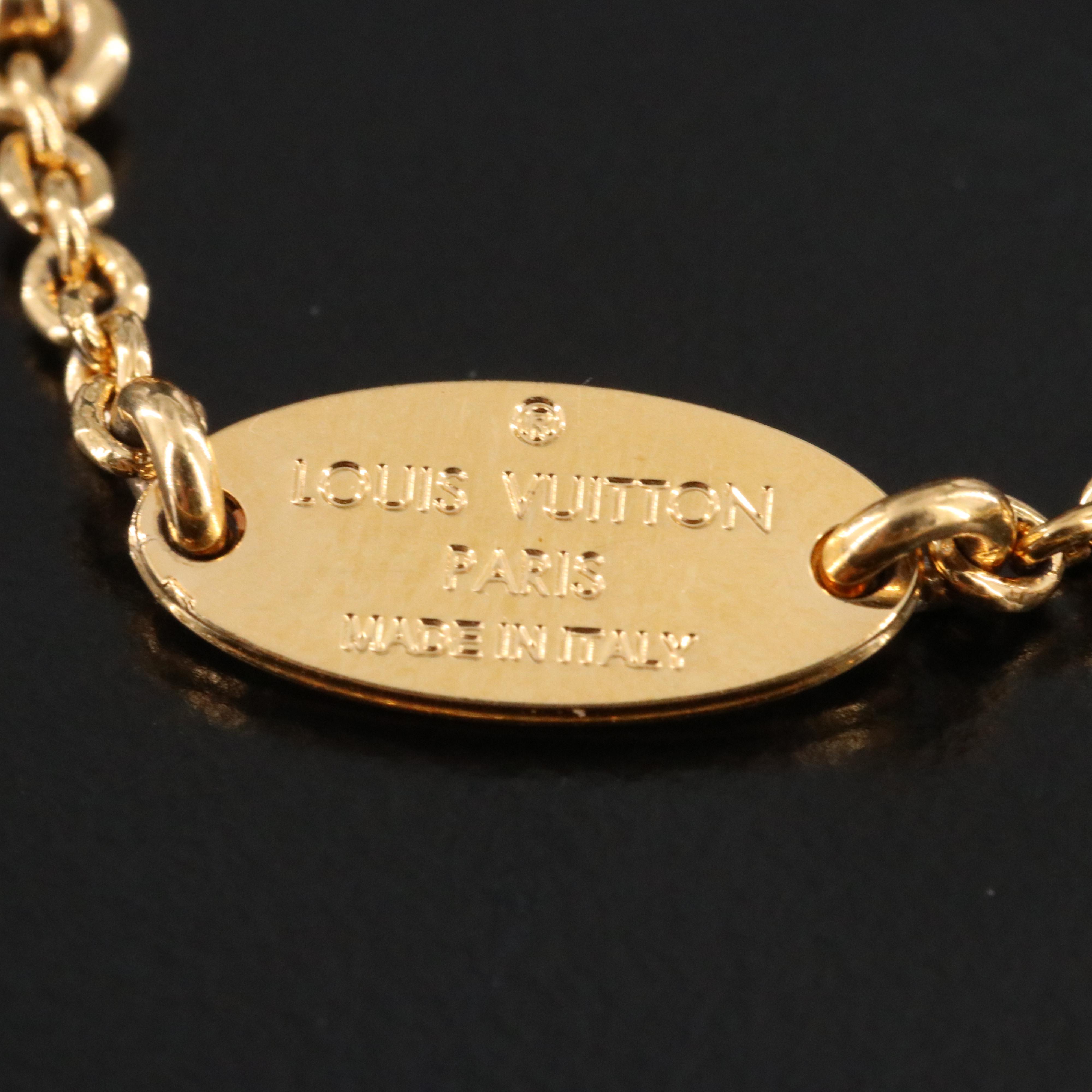 Louis Vuitton Essential V Necklace