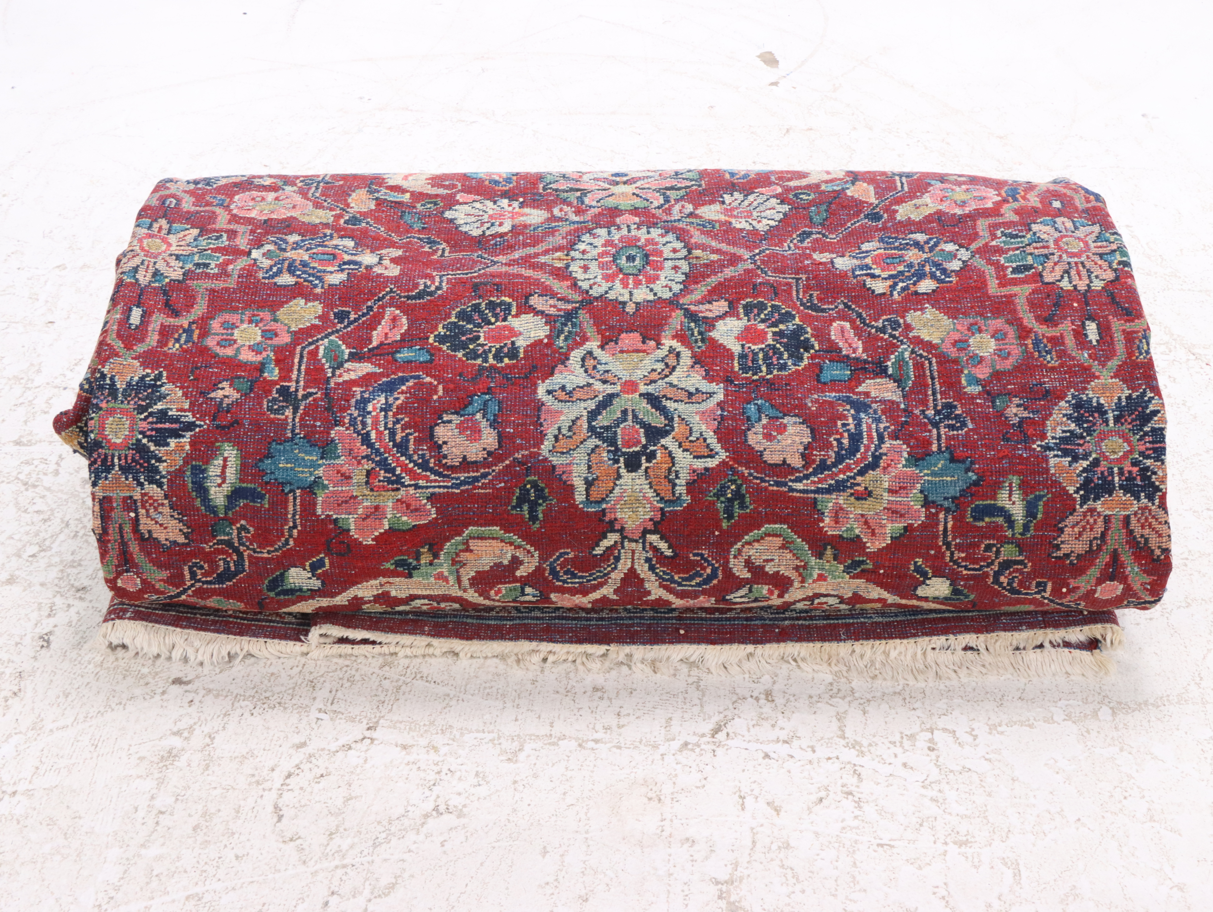 11'4 x 17'9 Hand-Knotted Persian Sarouk Room Sized Rug