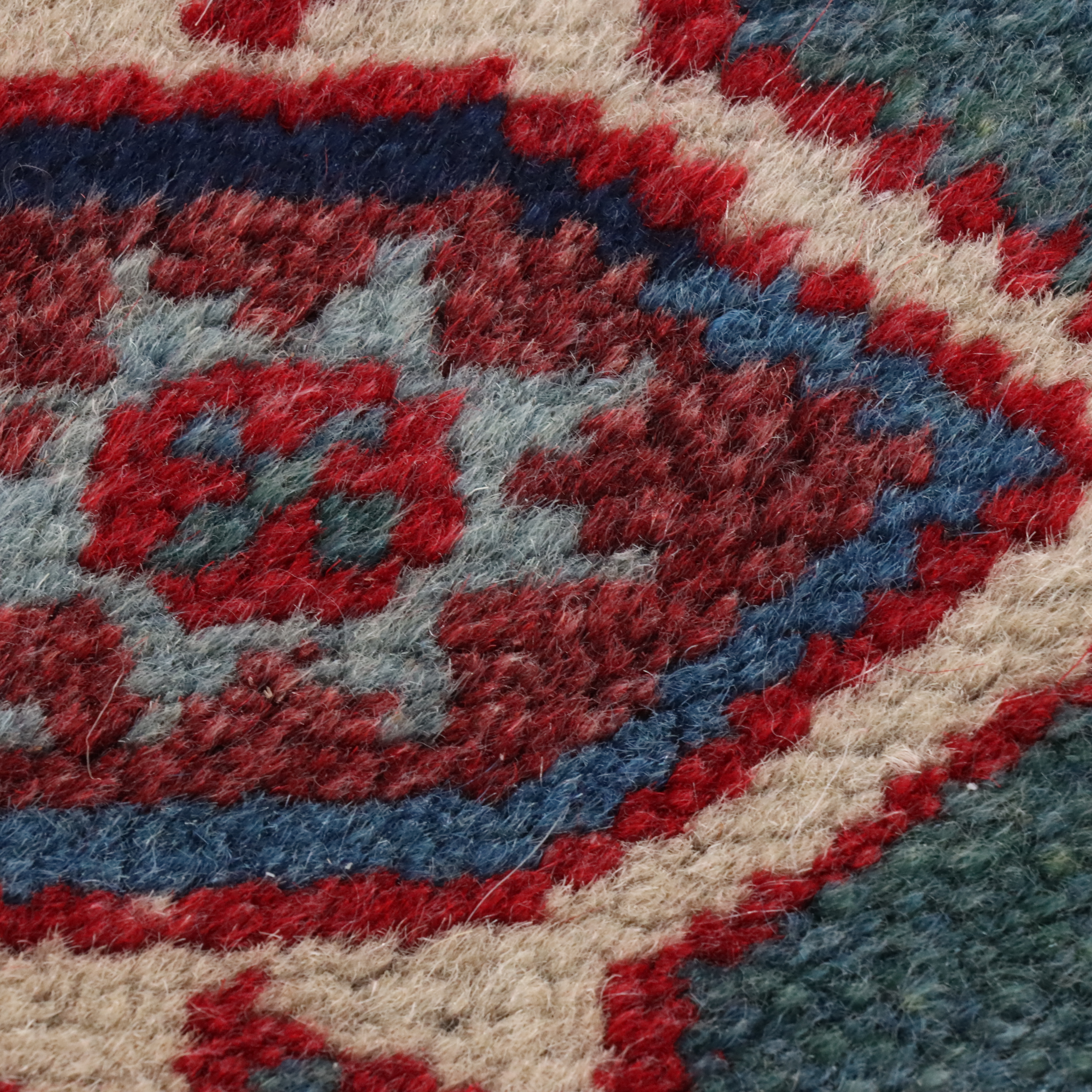 2'8 x 3'9 Hand-Knotted Turkish Konya Accent Rug