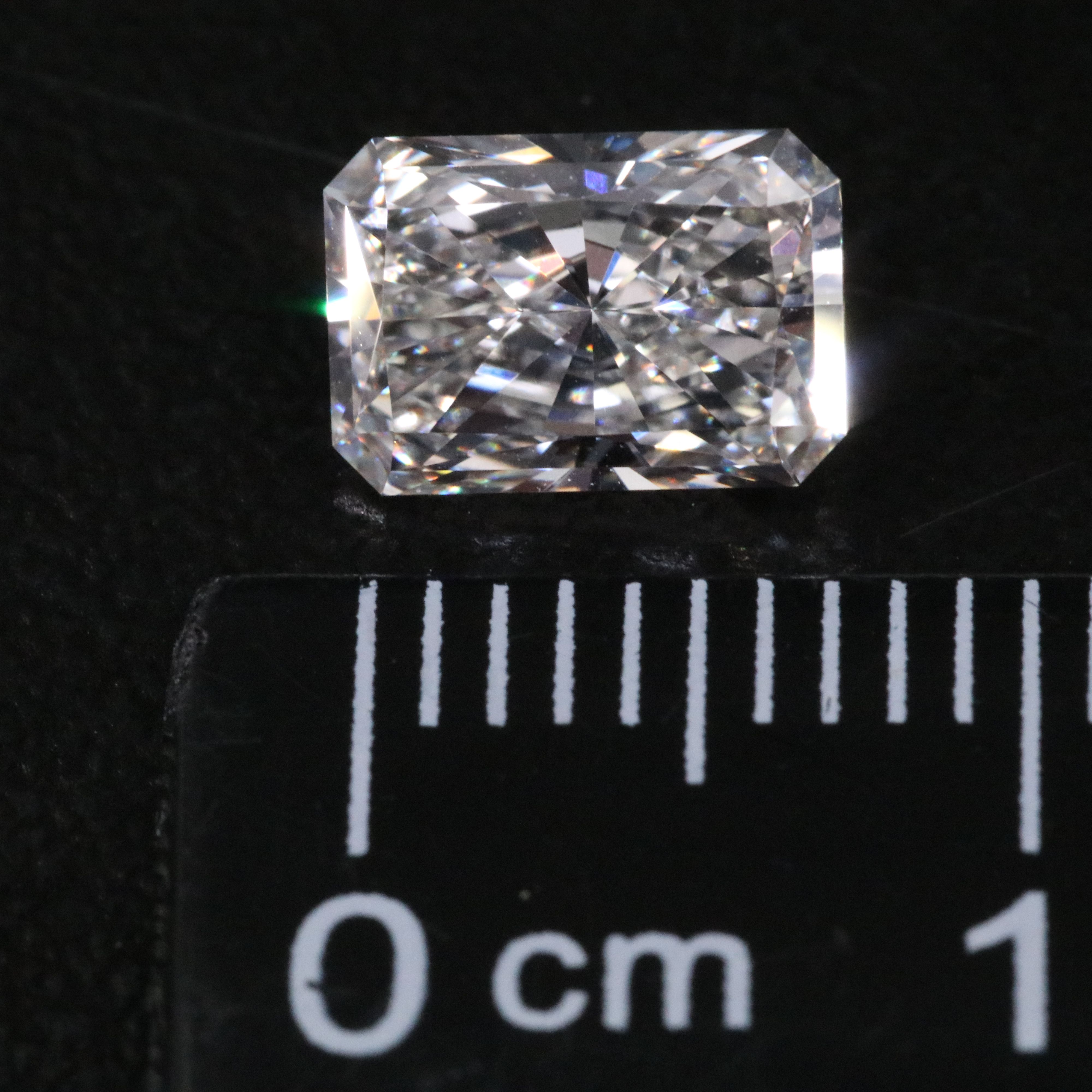 Loose 1.35 CT Lab Grown Diamond with IGI Report