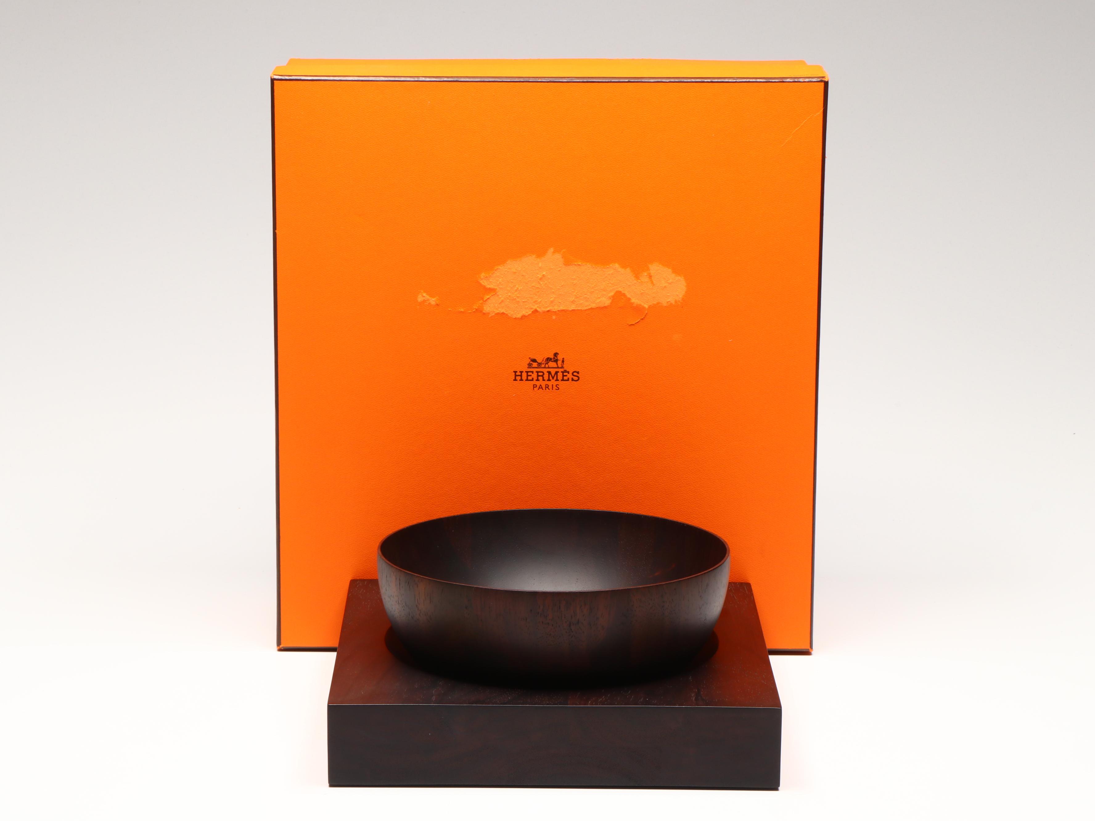 Hermès Round Wood Bowl with Square Tray