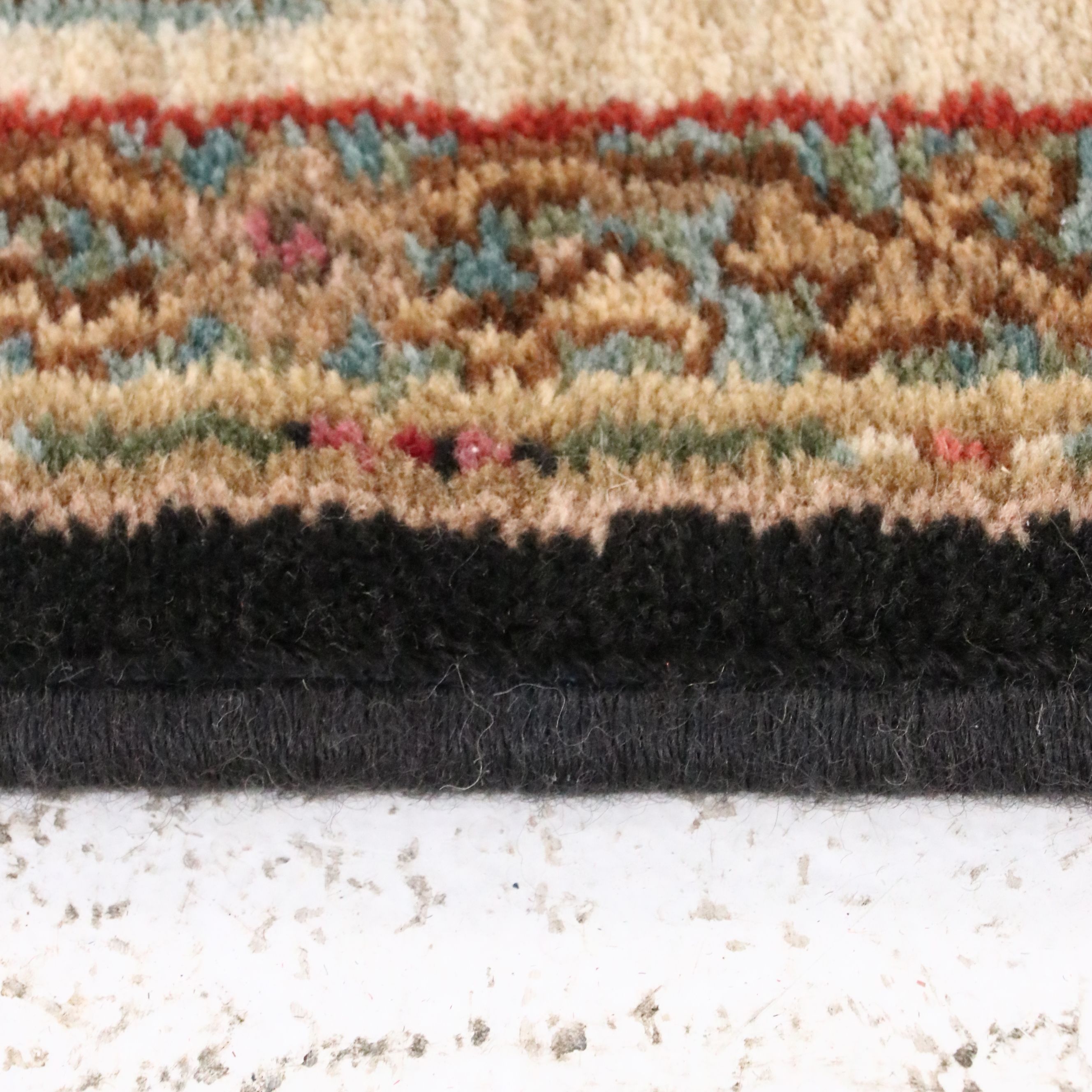 5'9 x 9'3 Machine Made Karastan Shapura "Bel Canto" Area Rug