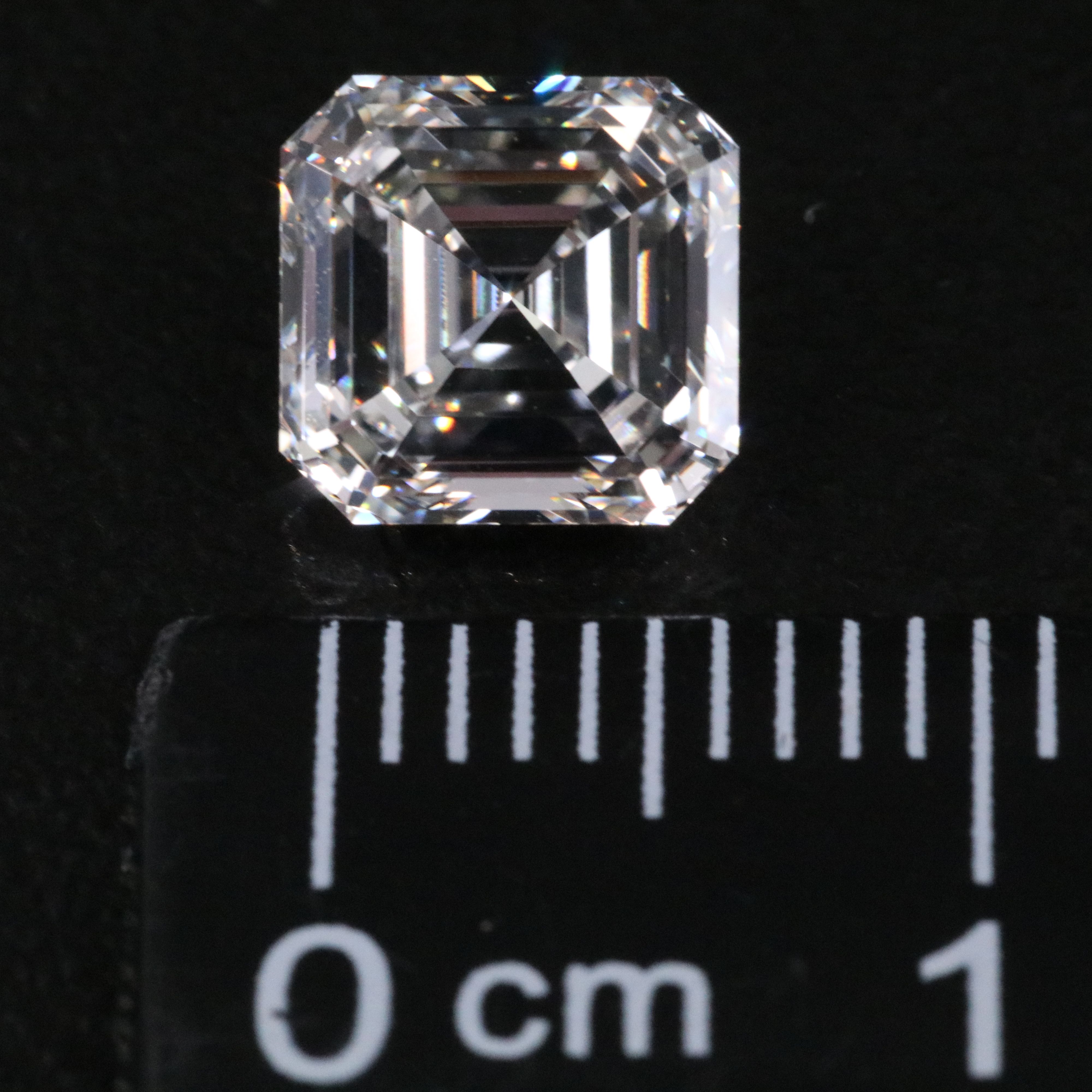 Loose 1.90 CT Lab Grown Diamond with IGI Report