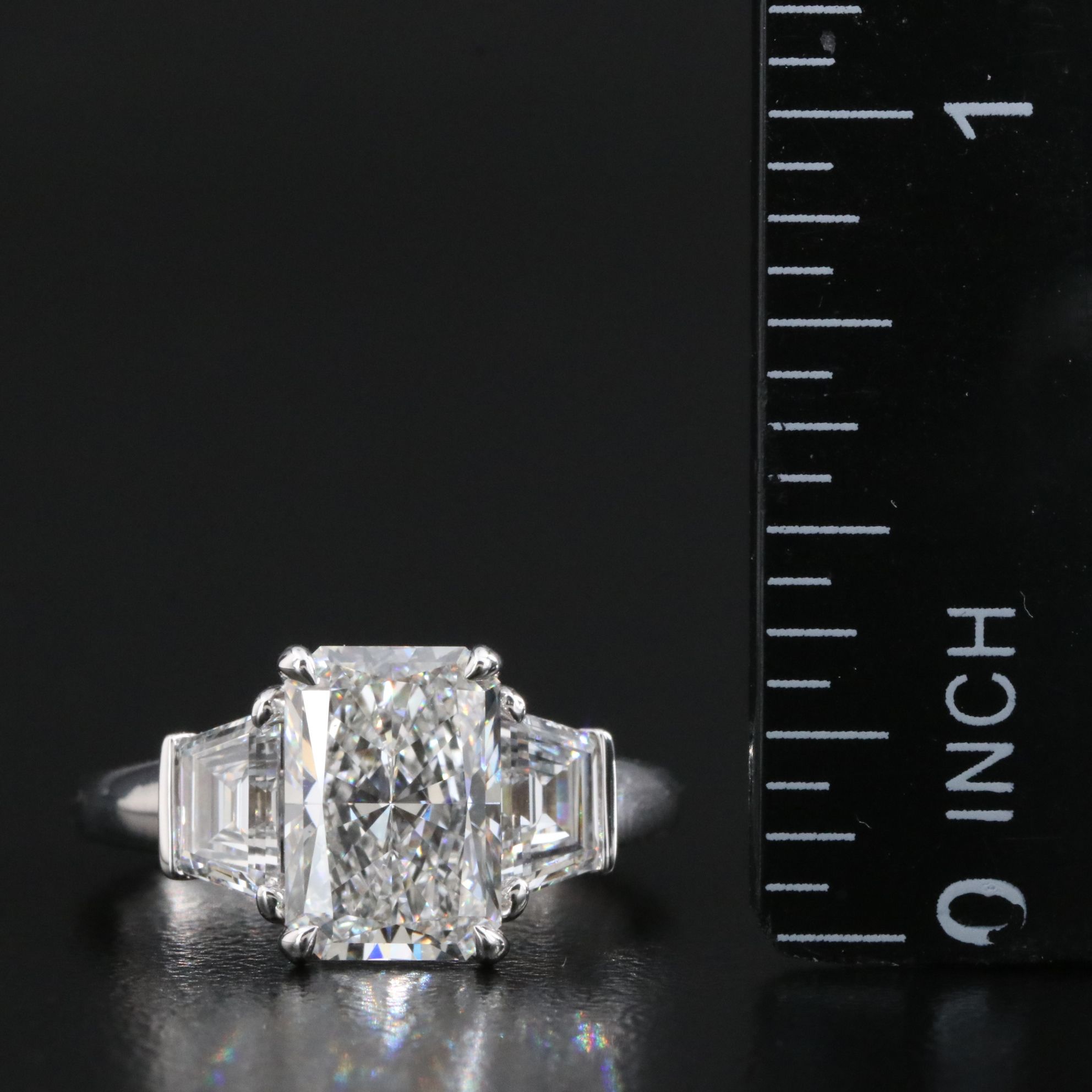 18K 3.35 CTW Lab Grown Diamond Ring with IGI Online Report
