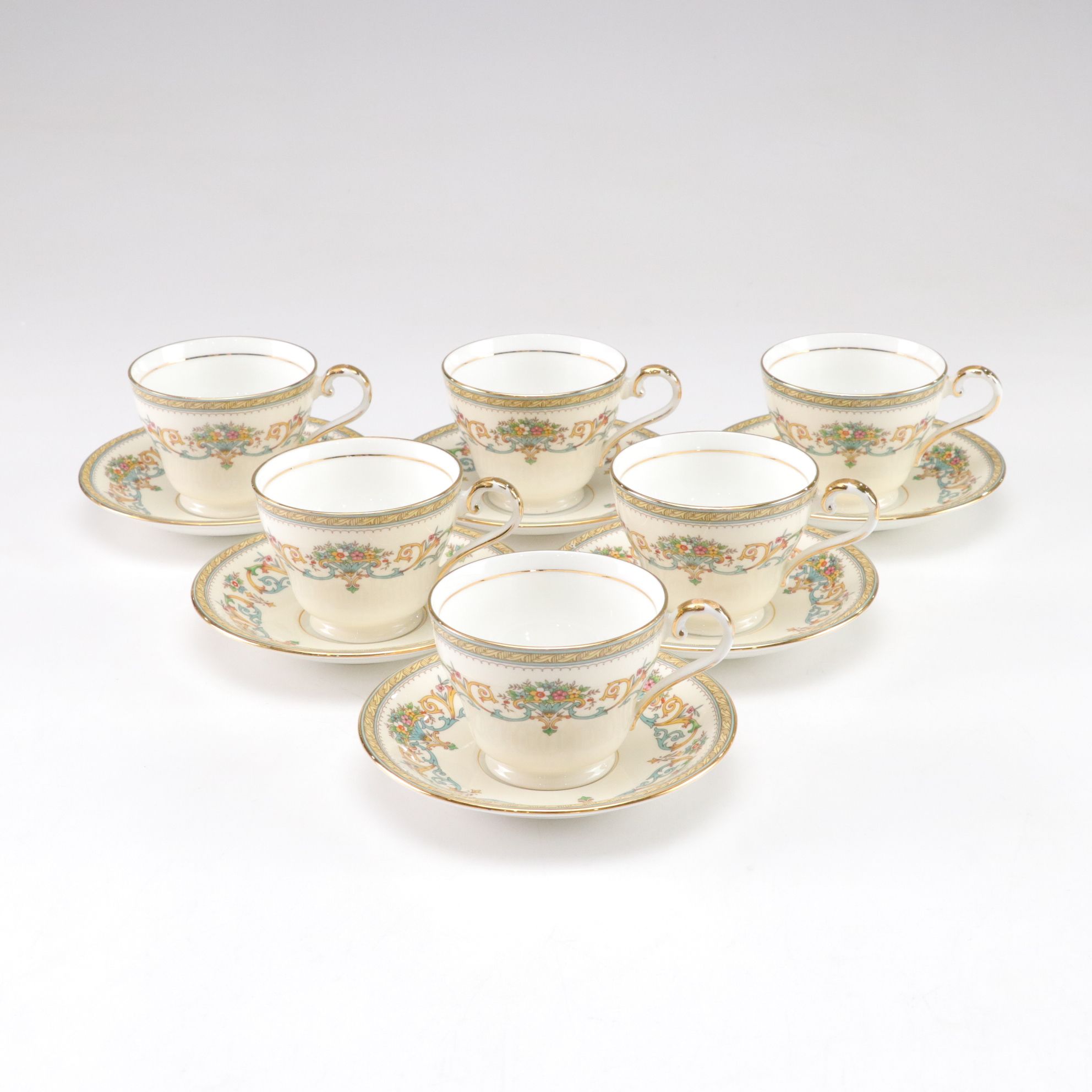Aynsley "Henley" Bone China Dinnerware, Late 20th Century