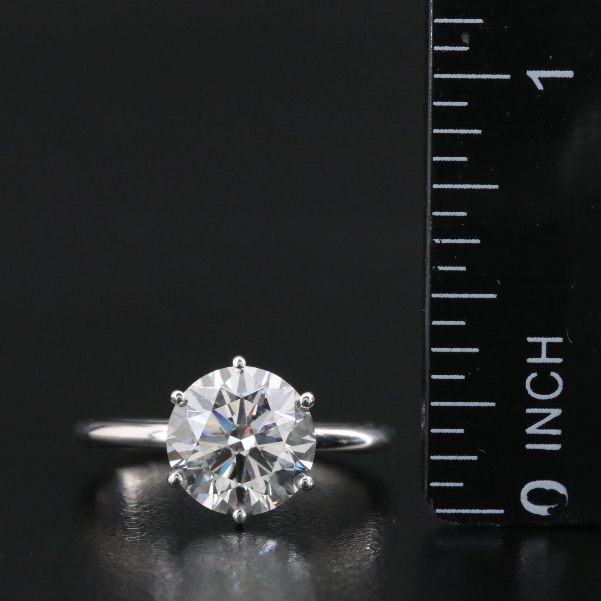 18K 2.50 CT Lab Grown Diamond Solitaire Ring with IGI Online Report