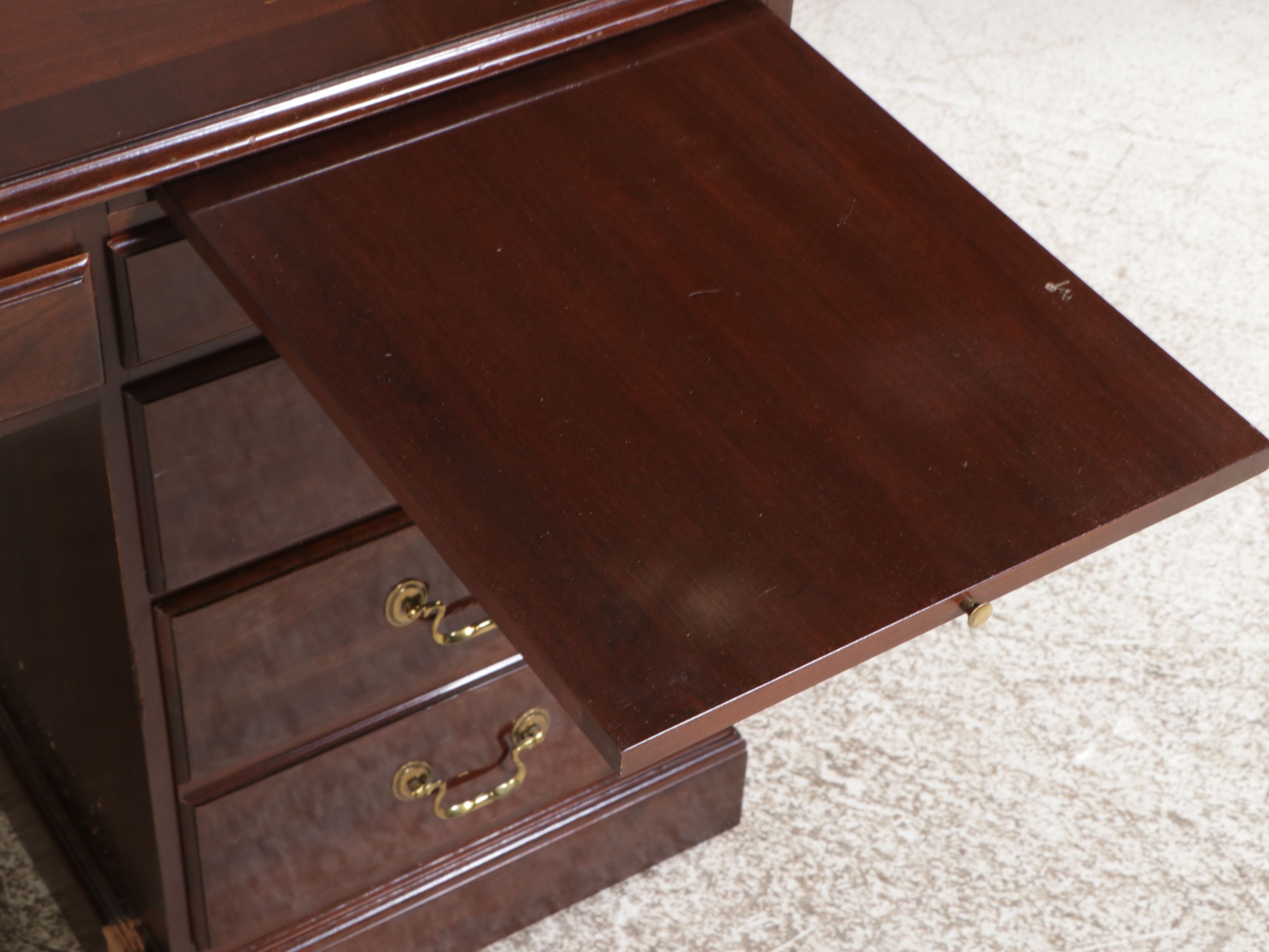 Ethan Allen Georgian Style Cherry Executive Desk, Late 20th Century