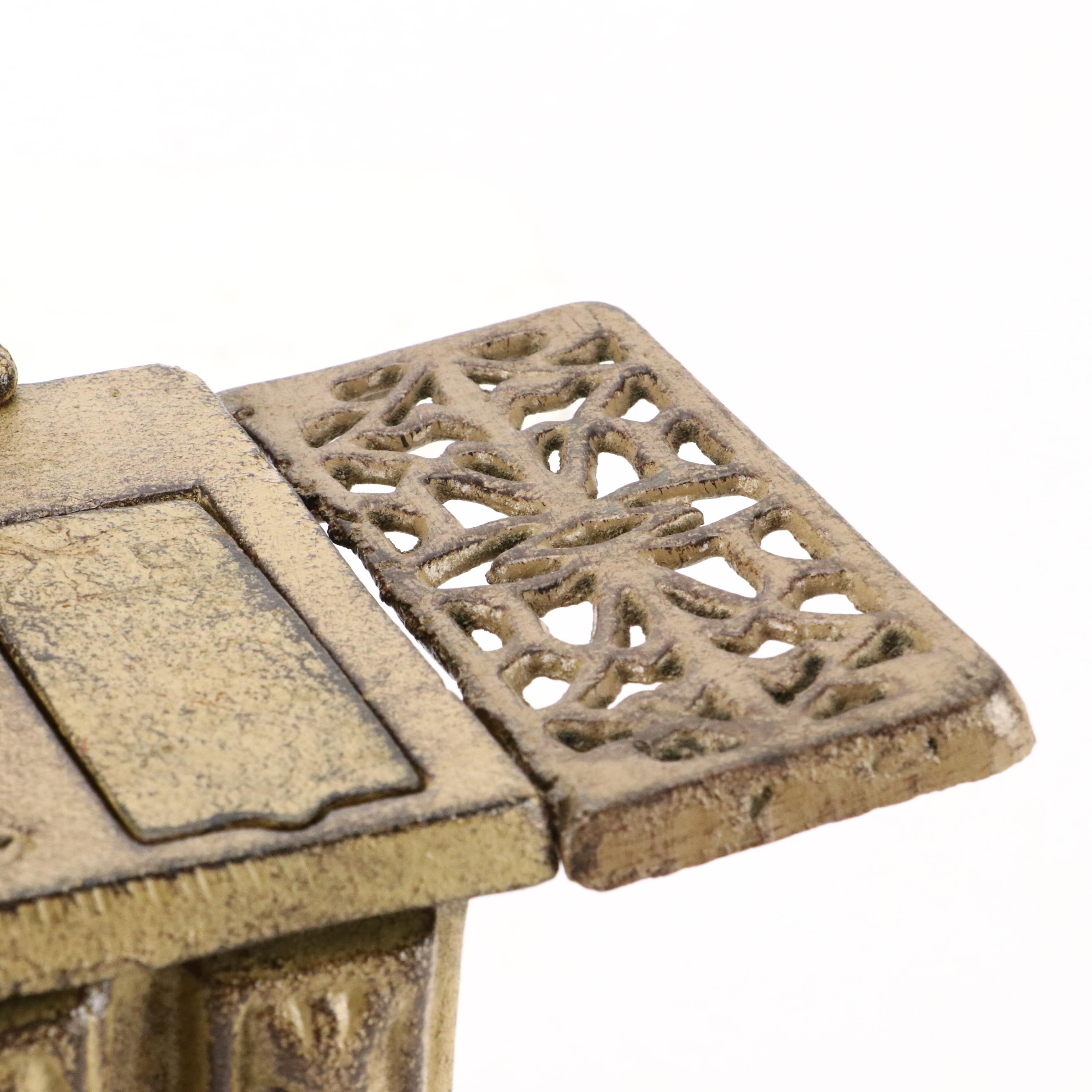 Crescent Painted Cast Iron Toy Stove with Skillet, Cauldron, Popover Pan, More