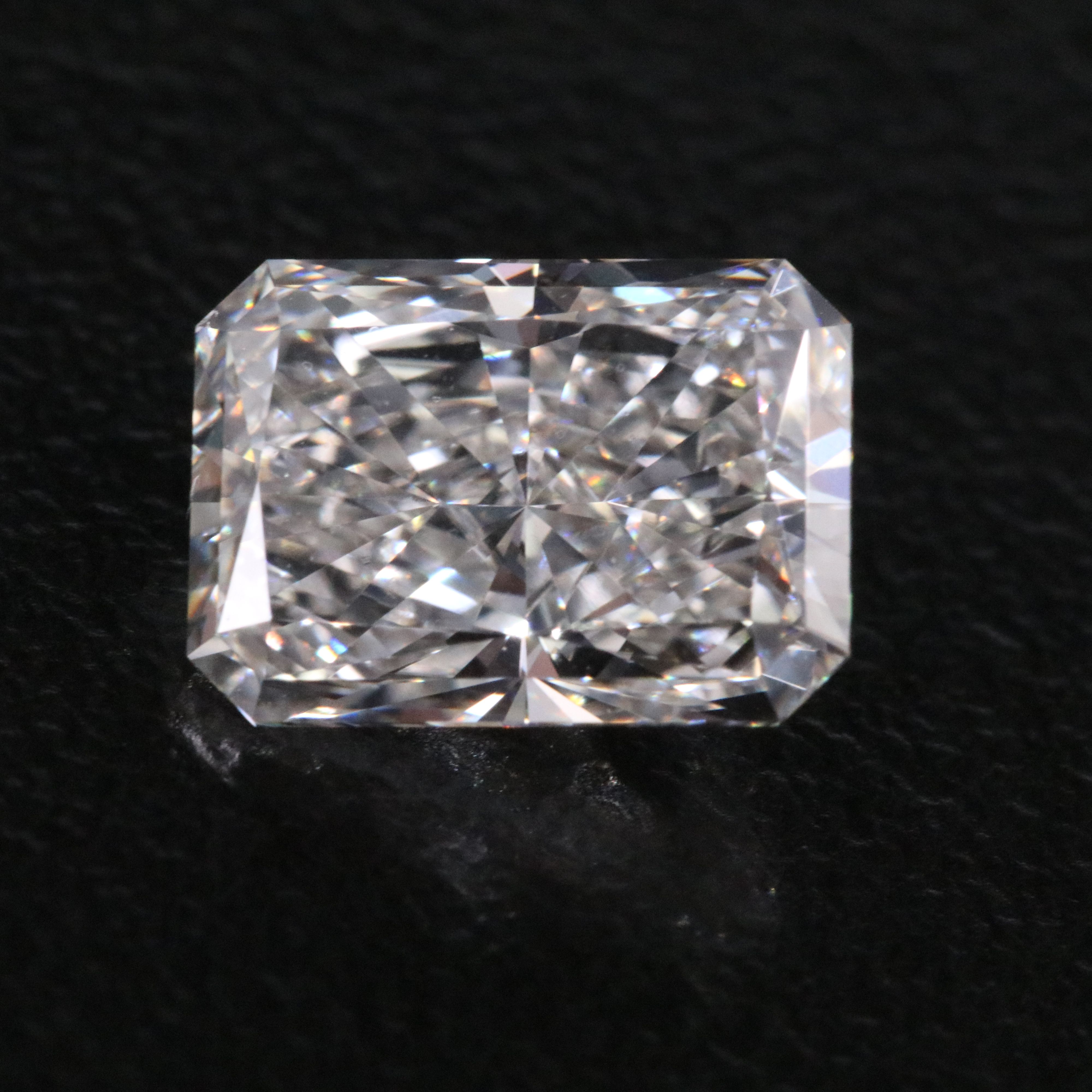 Loose 1.91 CT Lab Grown Diamond with IGI Report