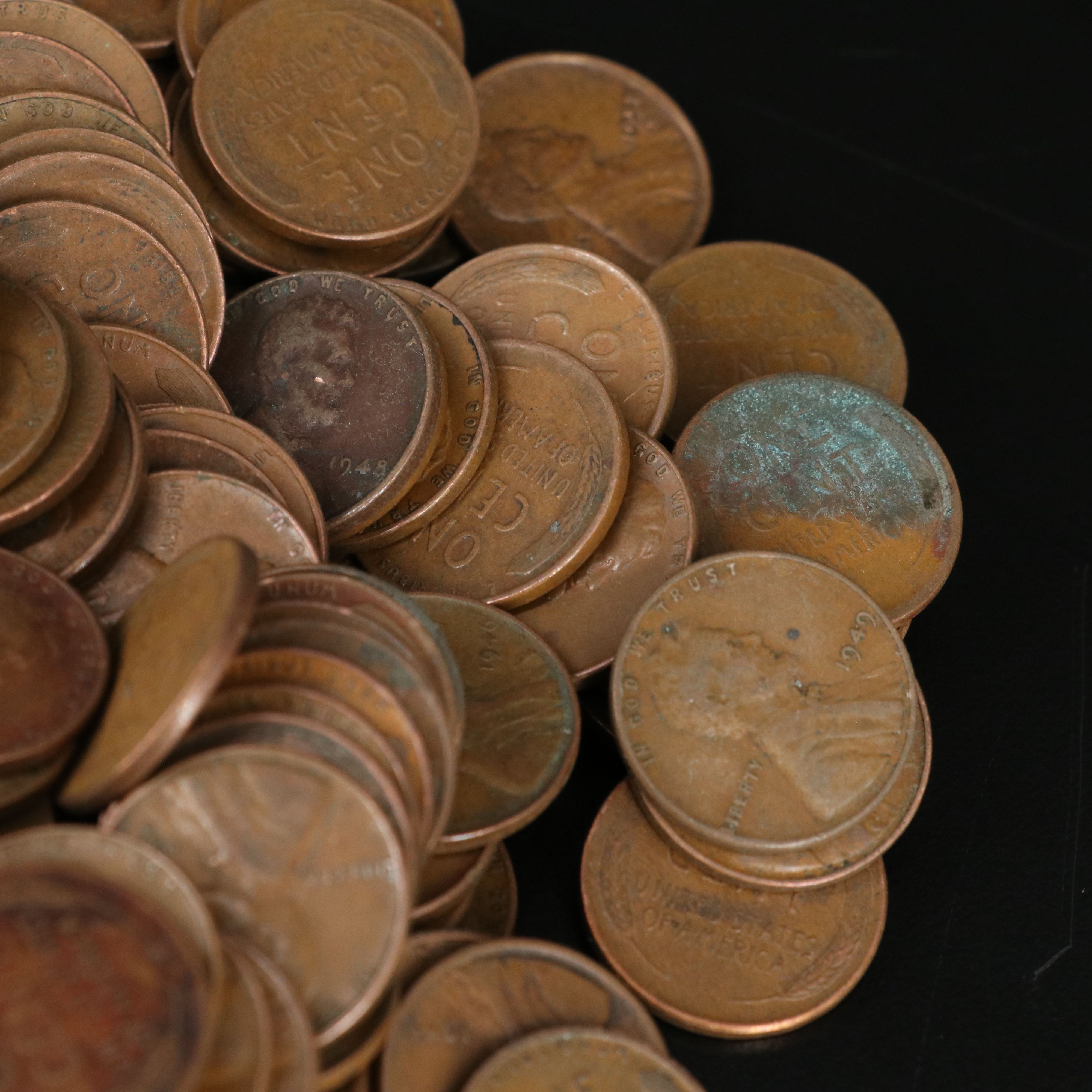 1,000 Lincoln Wheat Cents and 22 WWII Steel Cents