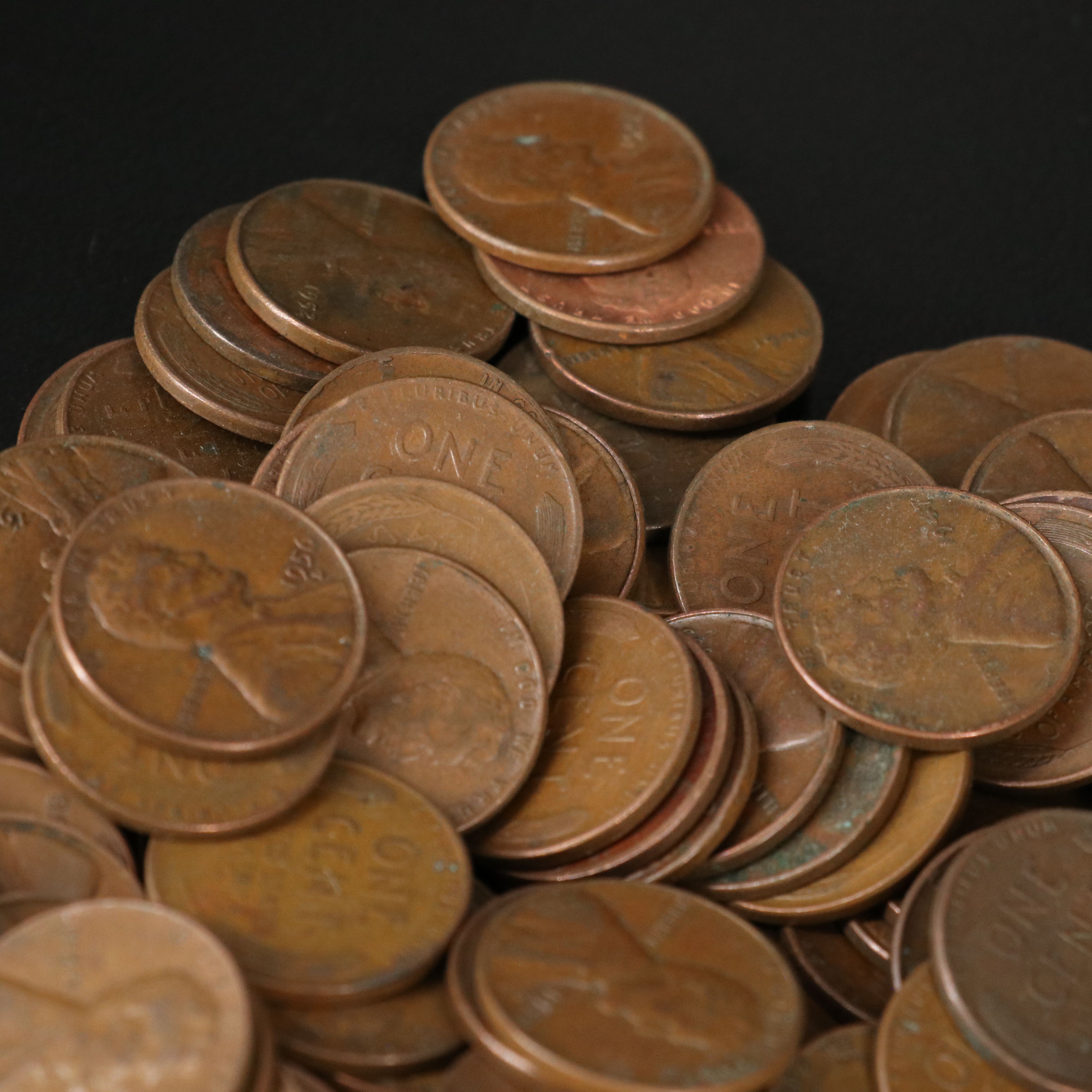 1,000 Lincoln Wheat Cents and 22 WWII Steel Cents