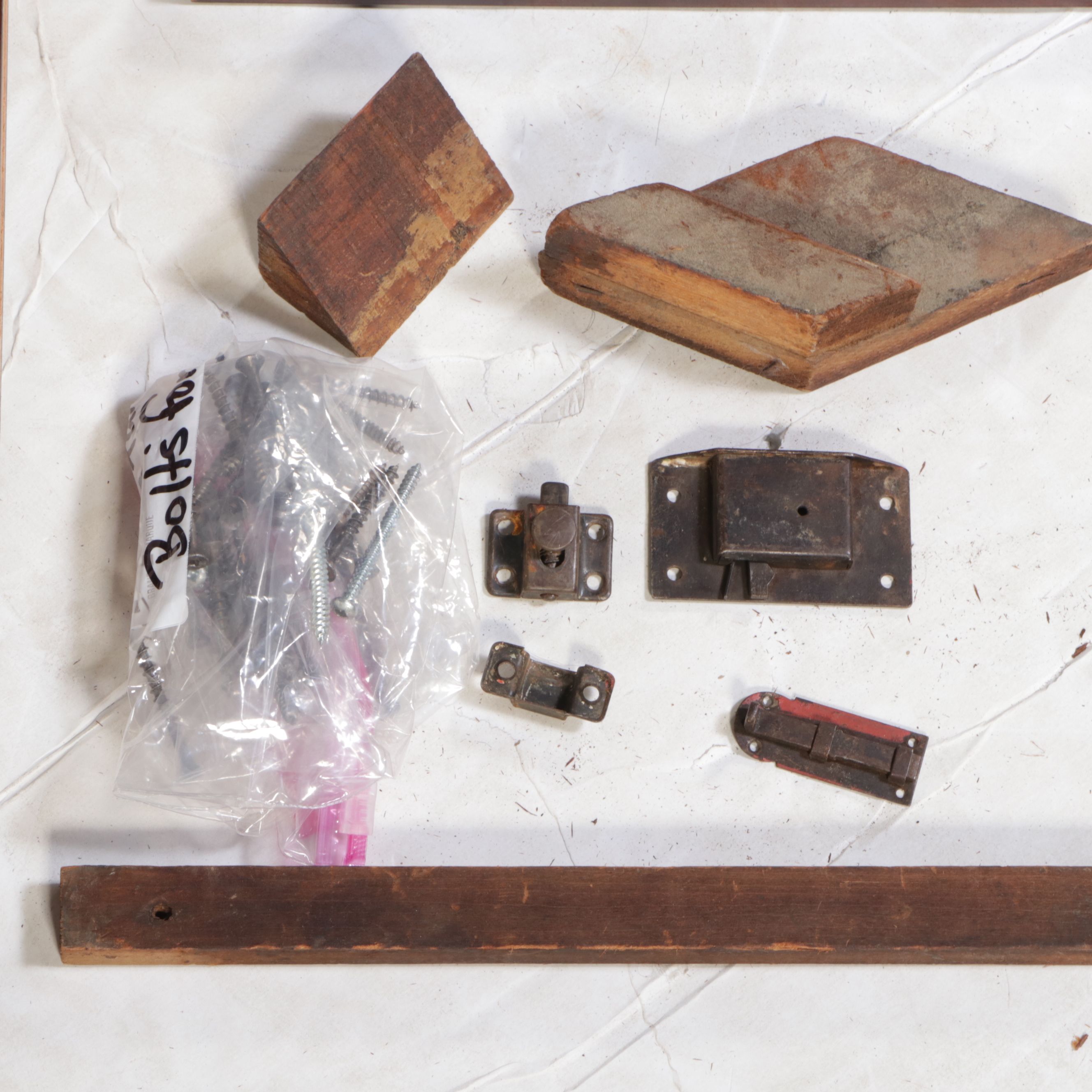 Ethan Allen Georgian Style Cherry Executive Desk, Late 20th Century