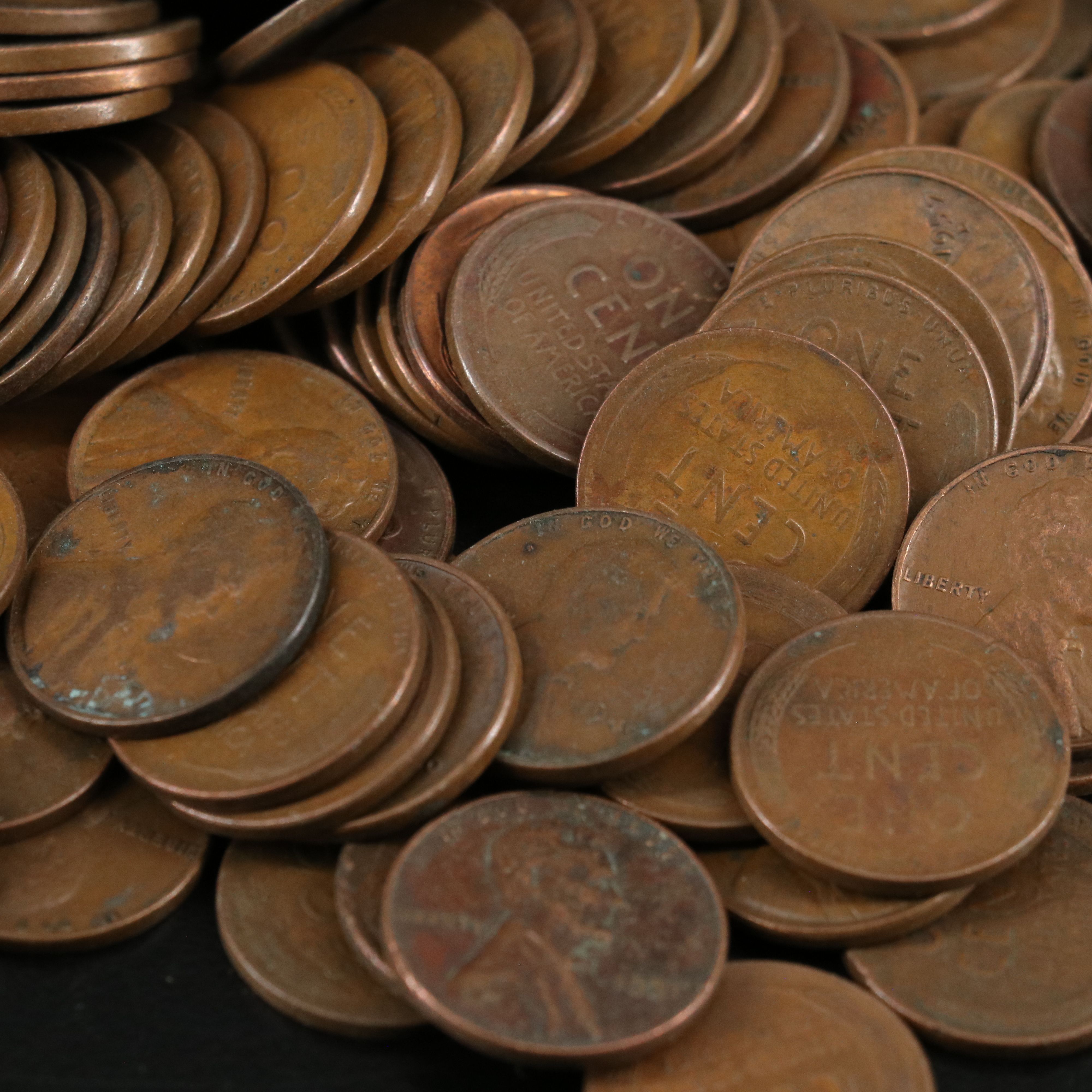 1,000 Lincoln Wheat Cents and 3-Coin WWII Steel Cent Set