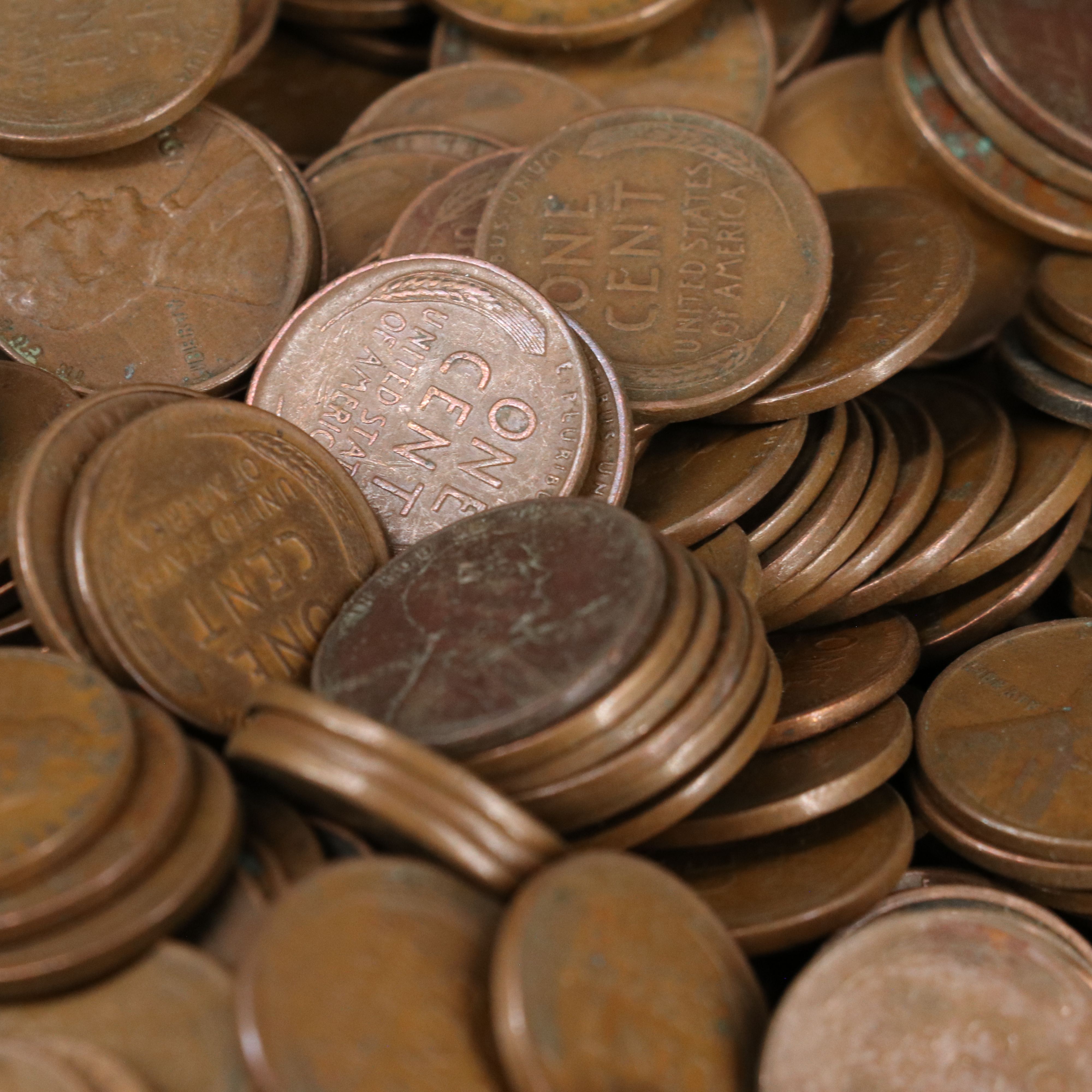 1,000 Lincoln Wheat Cents and 3-Coin WWII Steel Cent Set