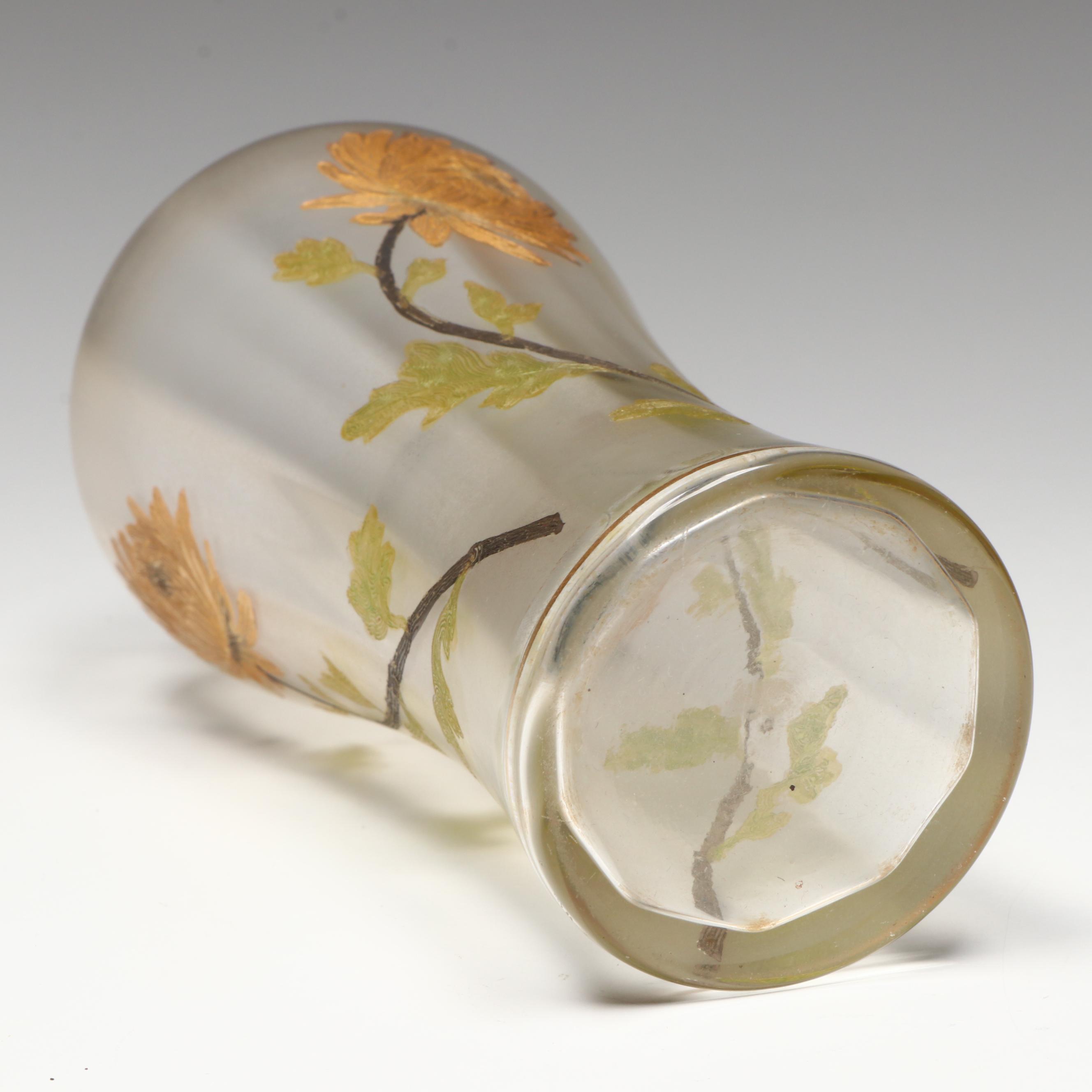 Art Nouveau Hand-Painted Gilt Rim and Chrysanthemums Glass Vase