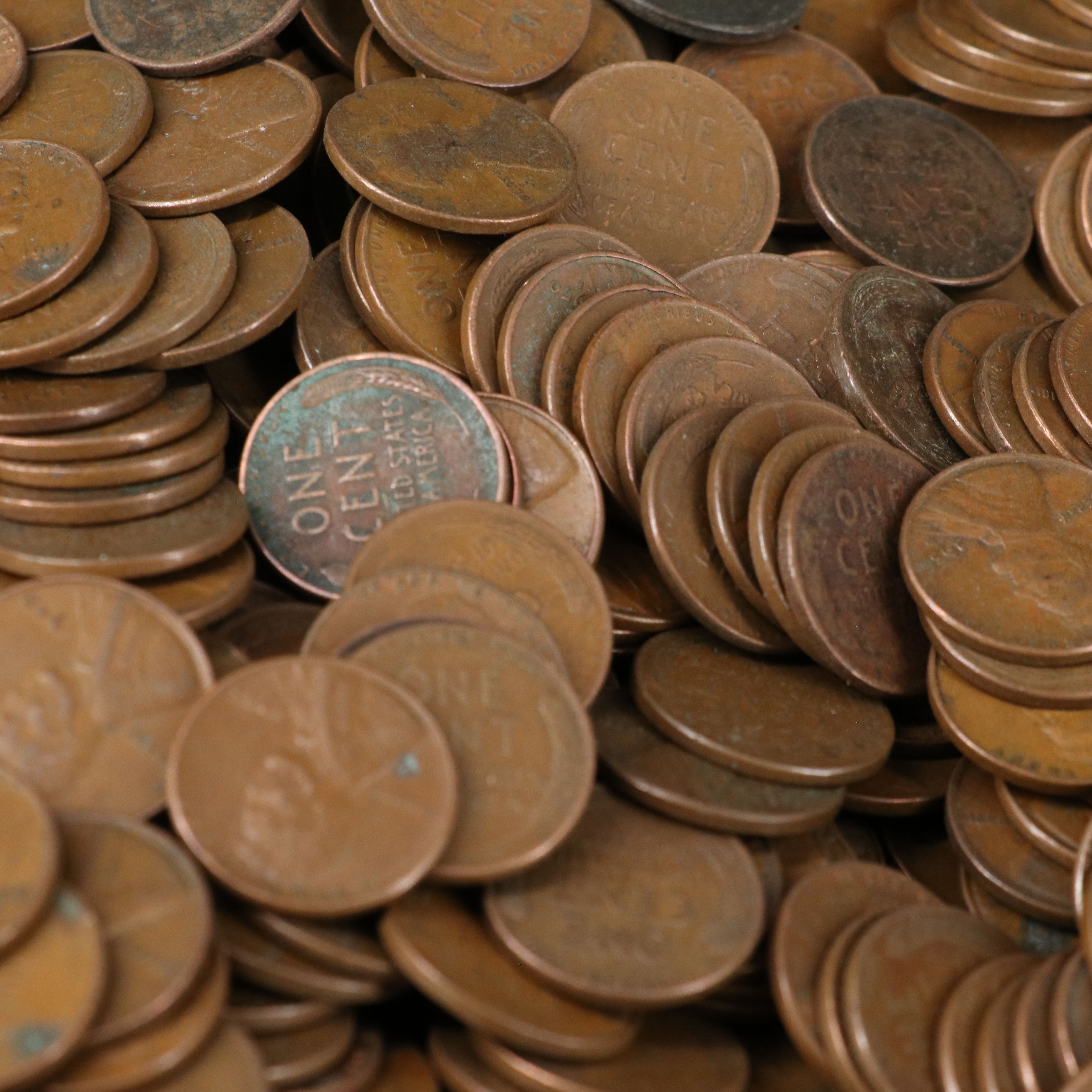 1,000 Lincoln Wheat Cents and 3-Coin WWII Steel Cent Set