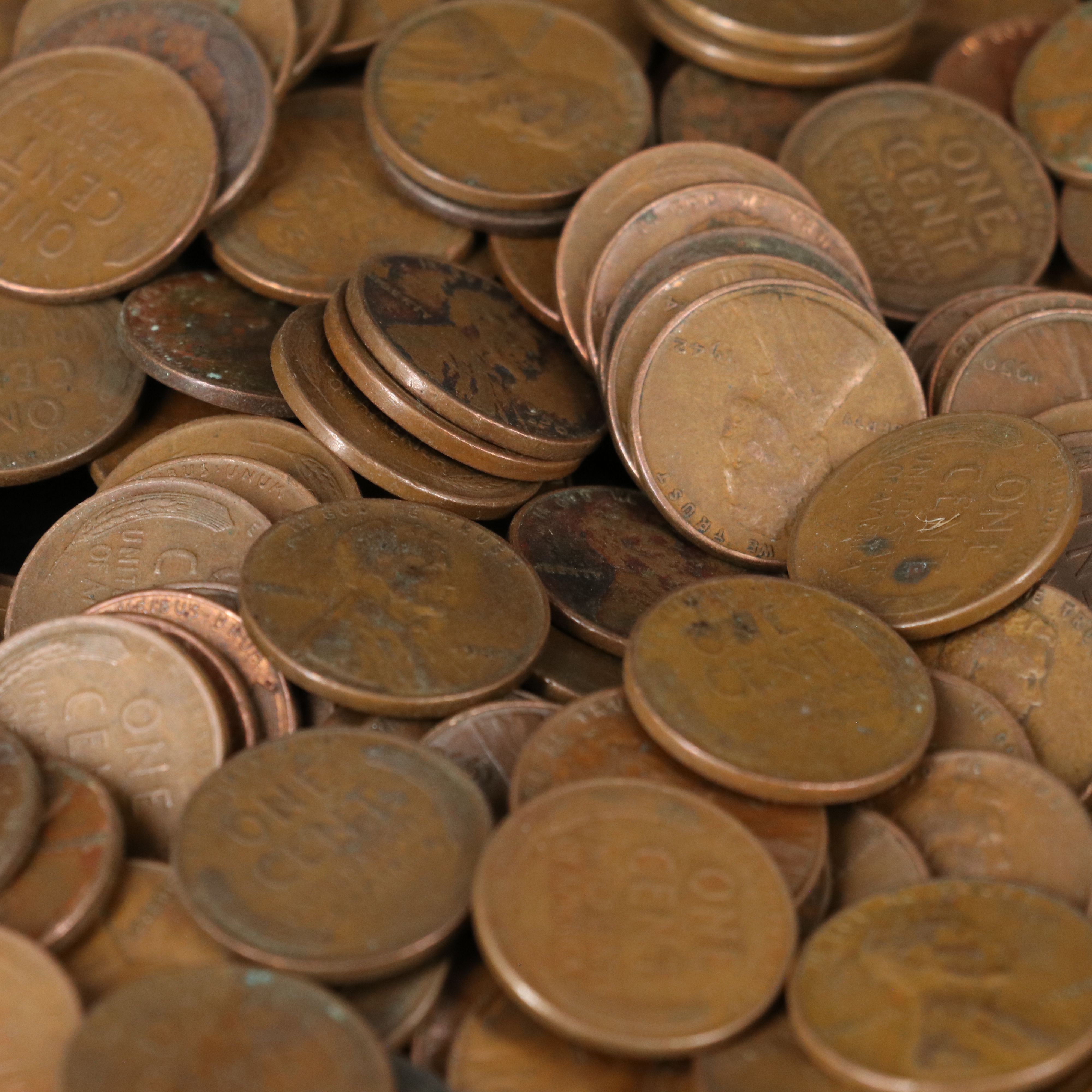 1,000 Lincoln Wheat Cents and 3-Coin WWII Steel Cent Set