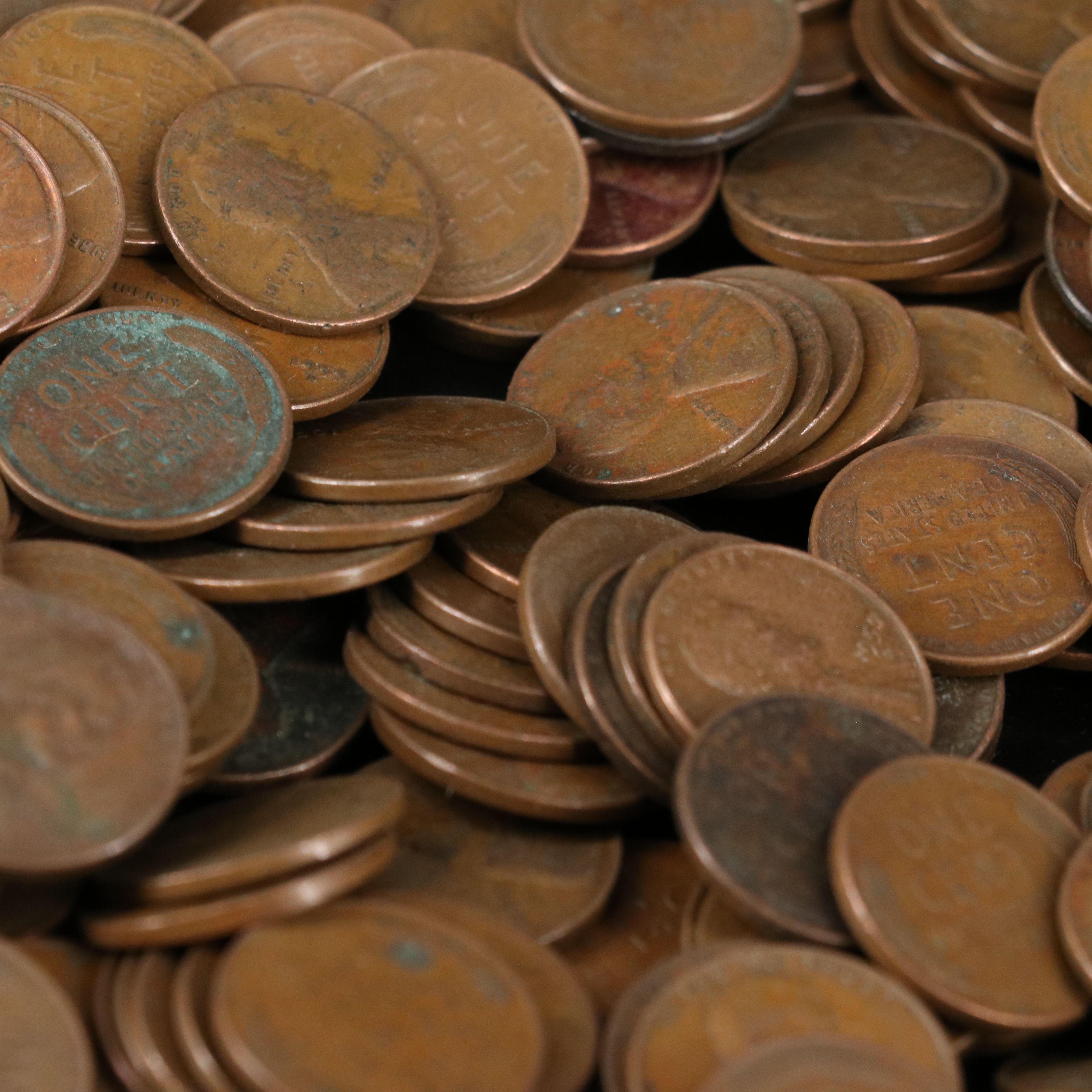 1,000 Lincoln Wheat Cents and 3-Coin WWII Steel Cent Set