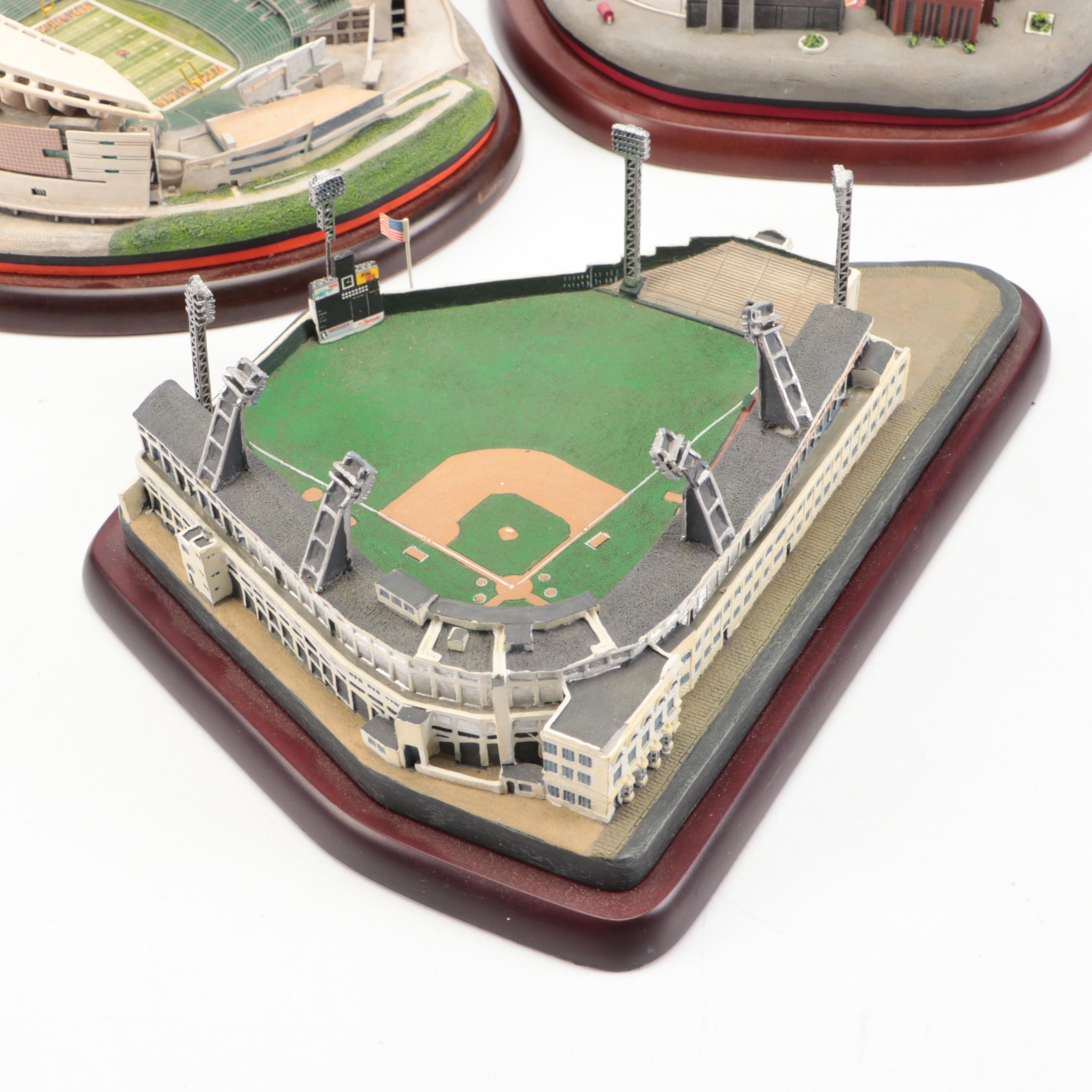 Danbury Mint Crosley Field, Paul Brown Stadium, Great American Ballpark Figures