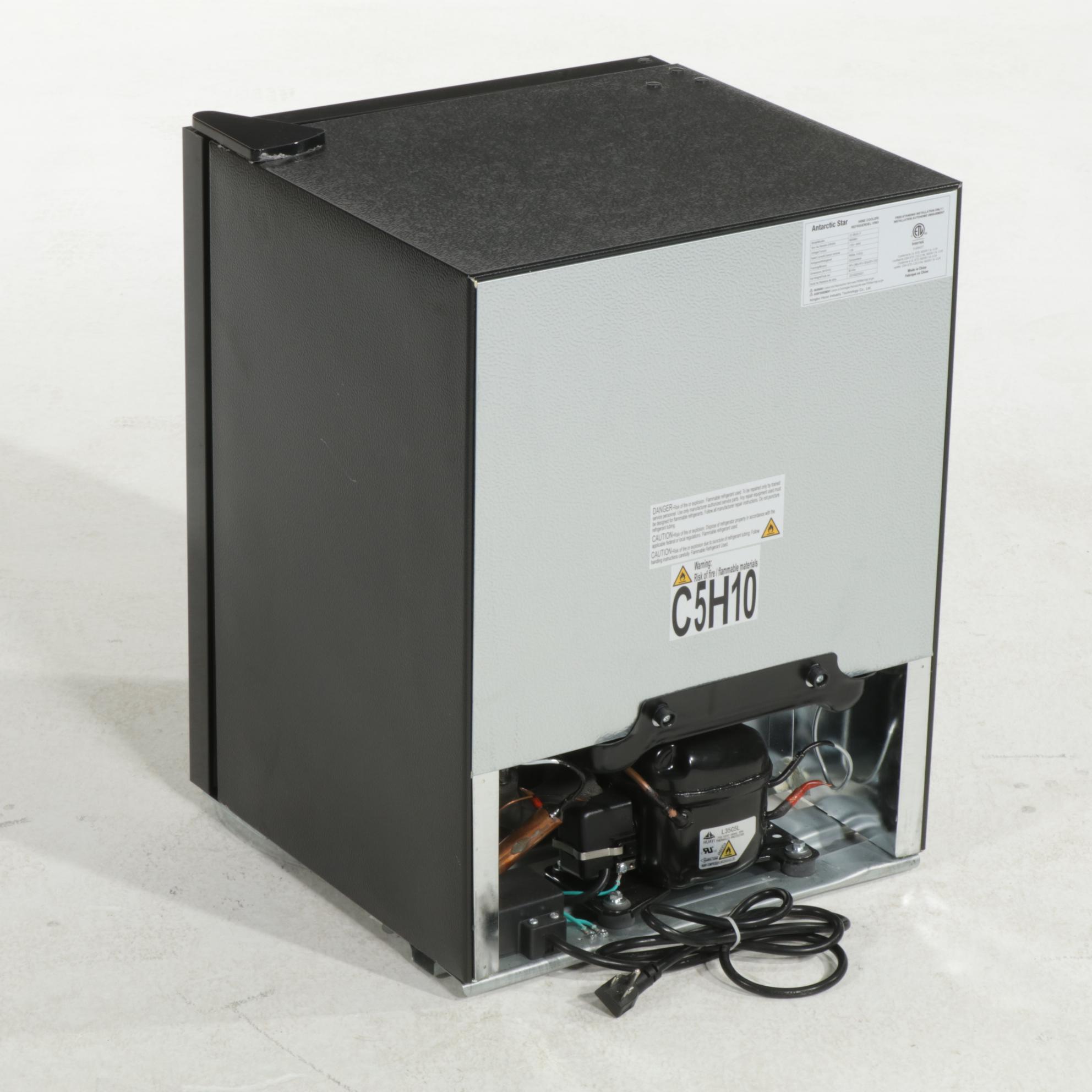 Antarctic Star Wine and Beverage Refrigerator