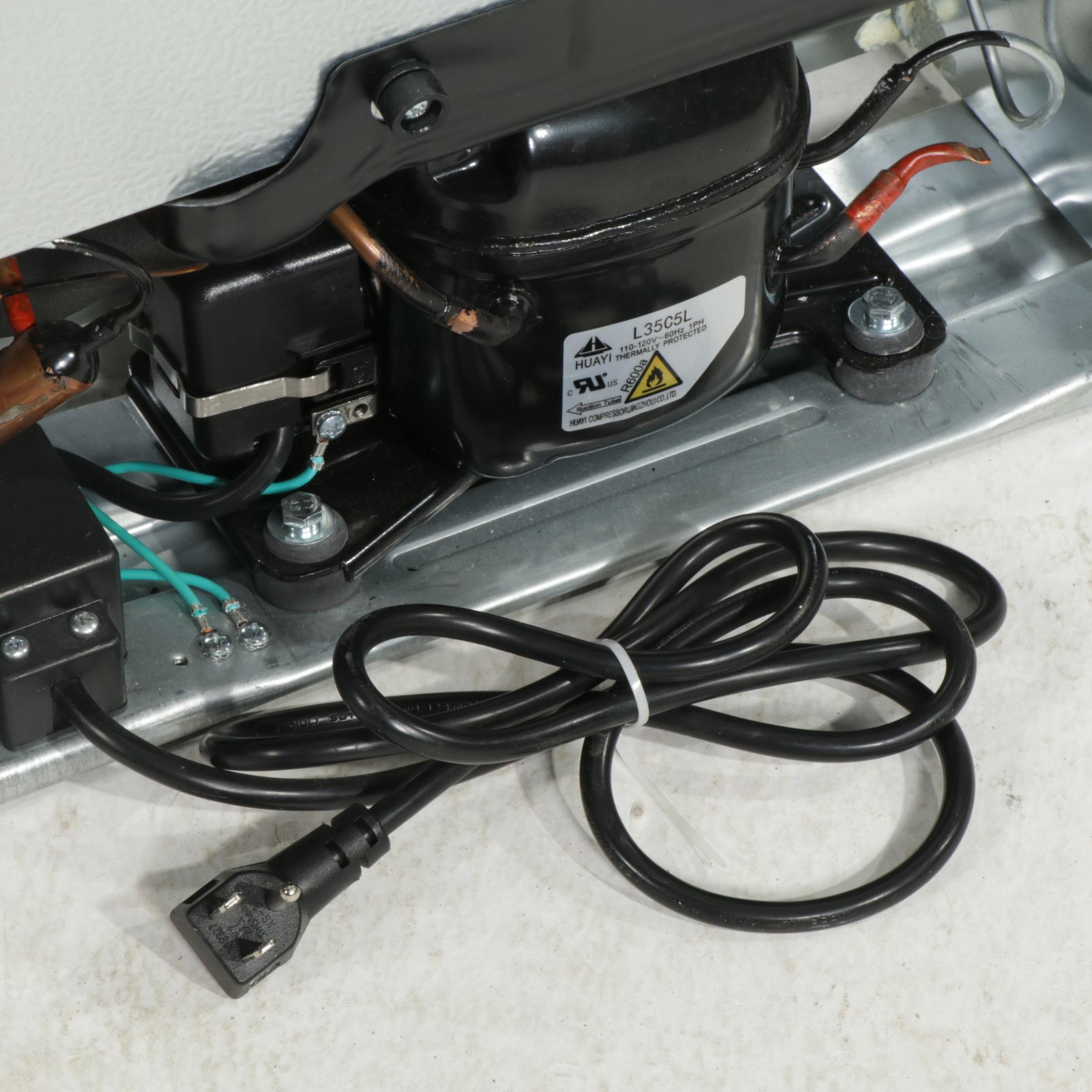 Antarctic Star Wine and Beverage Refrigerator