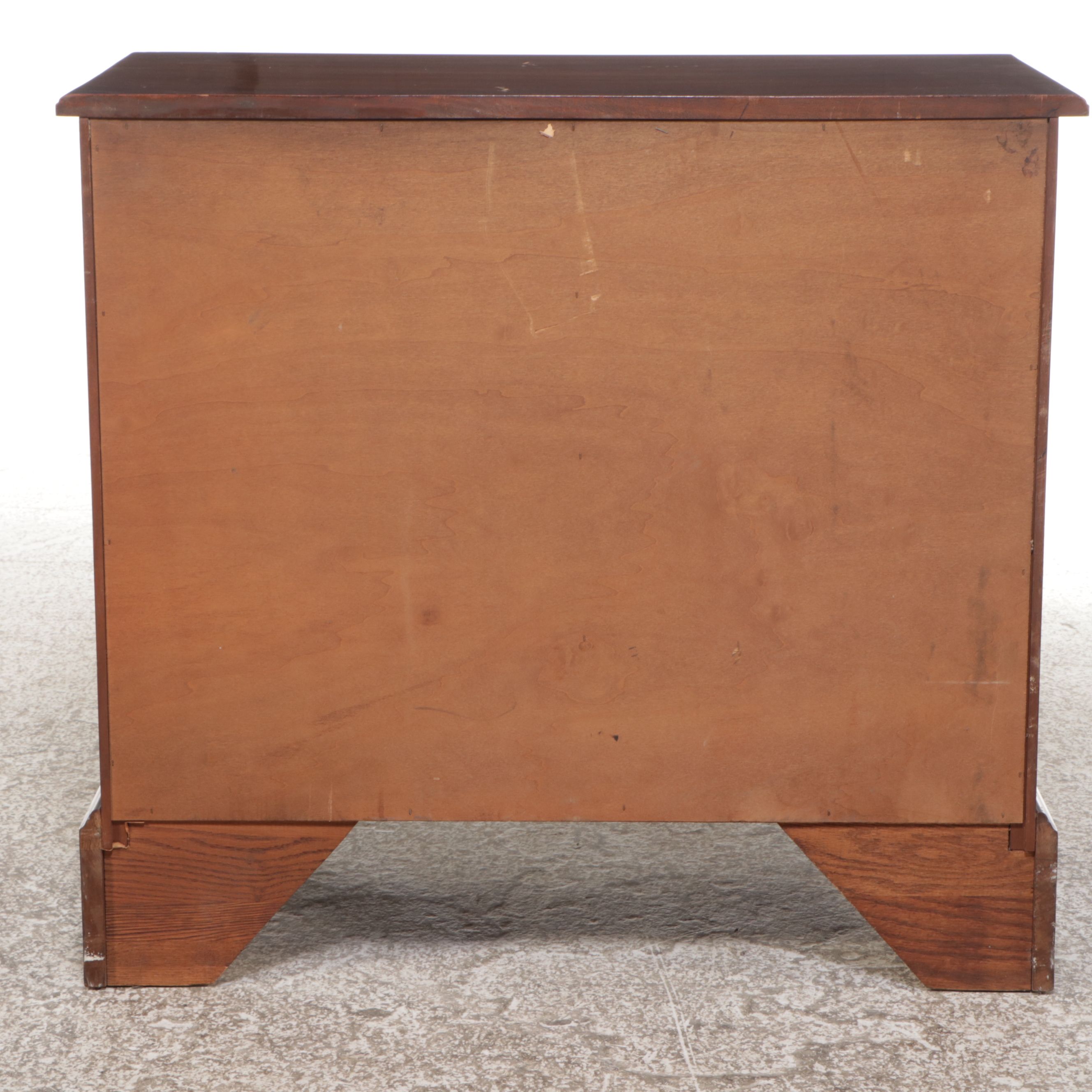 George III Style Mahogany Bachelor Chest, 20th Century