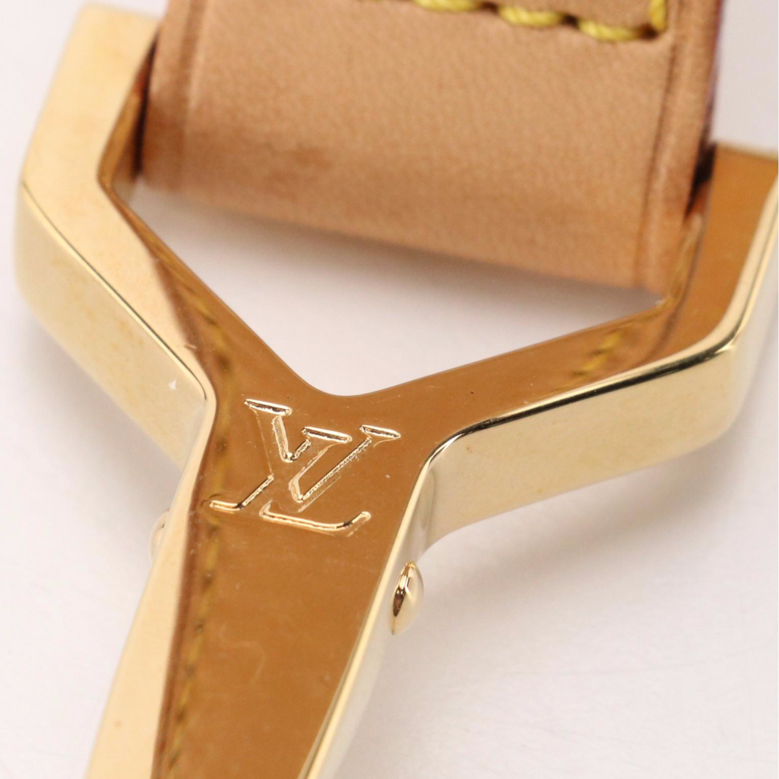 Louis Vuitton Pégase Luggage Strap in Vachetta Leather