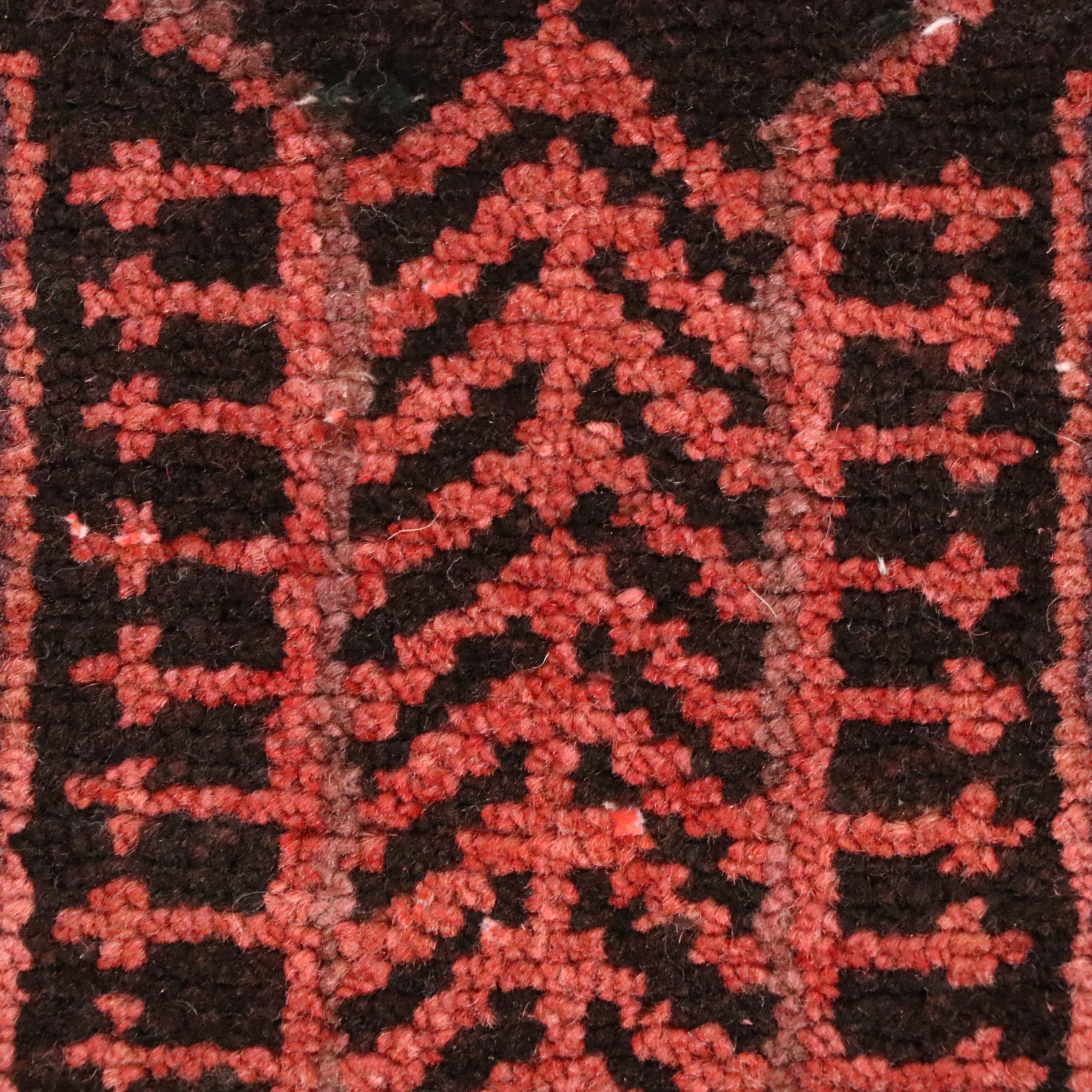 2'11 x 11'1 Hand-Knotted Persian Qashqai Remnant Carpet Runner