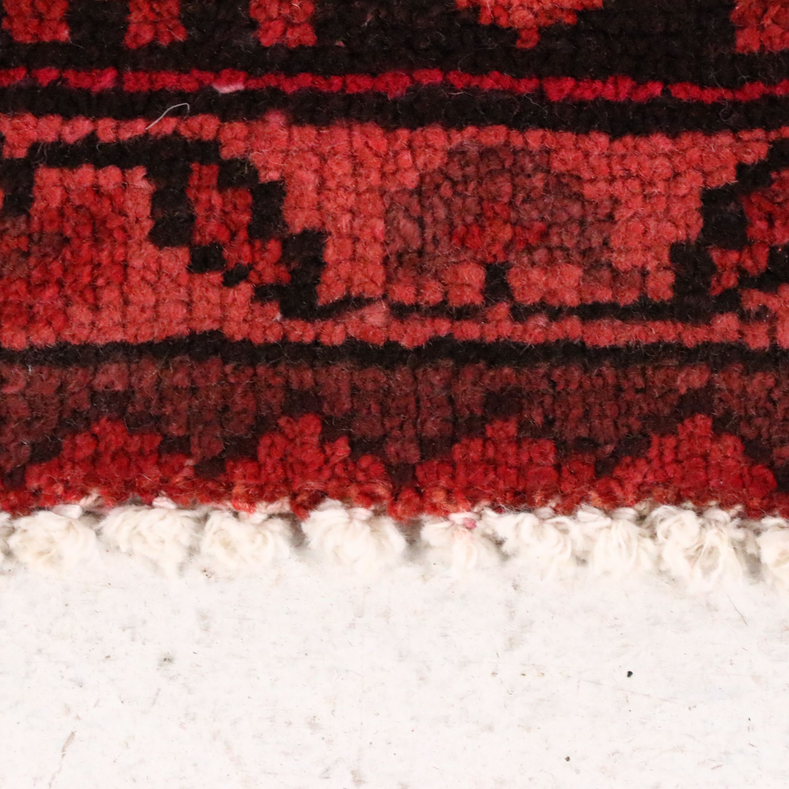 2'11 x 11'1 Hand-Knotted Persian Qashqai Remnant Carpet Runner