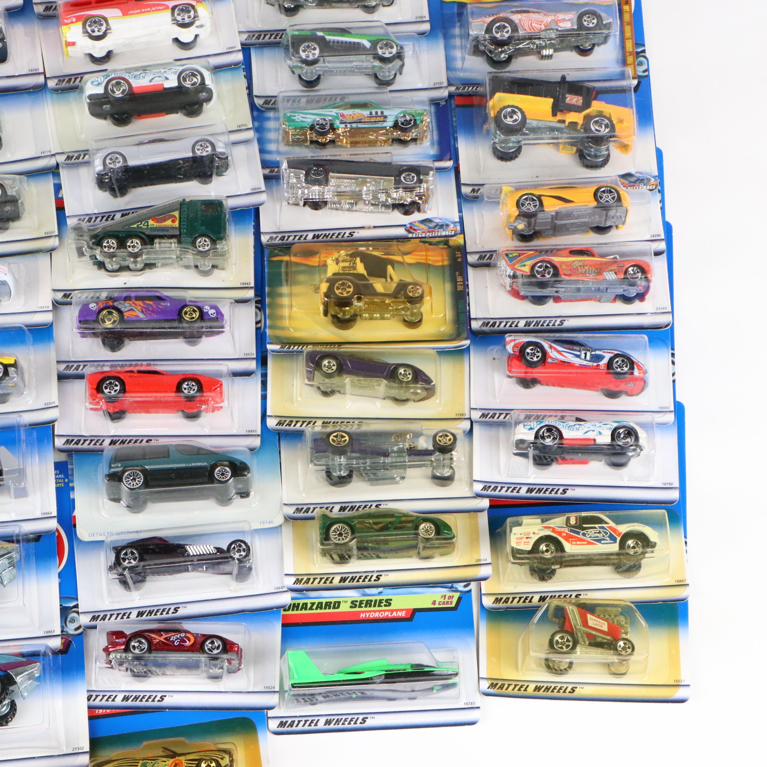 Hot Wheels "Shadow Jet II," "Roll Cage," "Phaeton" and More Toy Cars