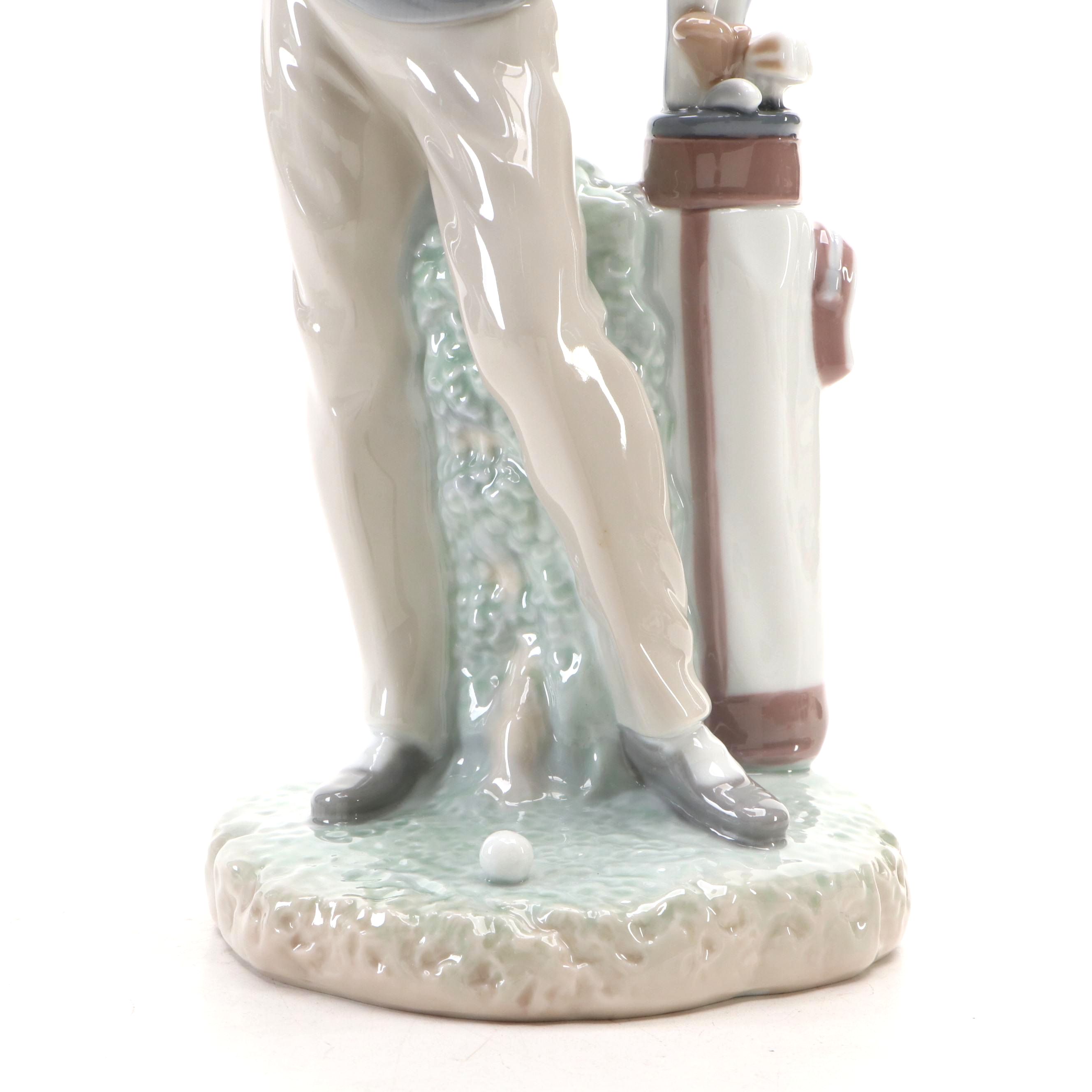 Lladró "Golfer" Porcelain Figurine Designed by Vicente Martínez