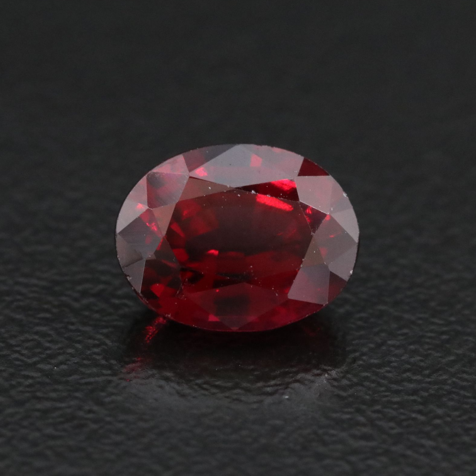 Loose 2.96 CT Rhodolite Garnet