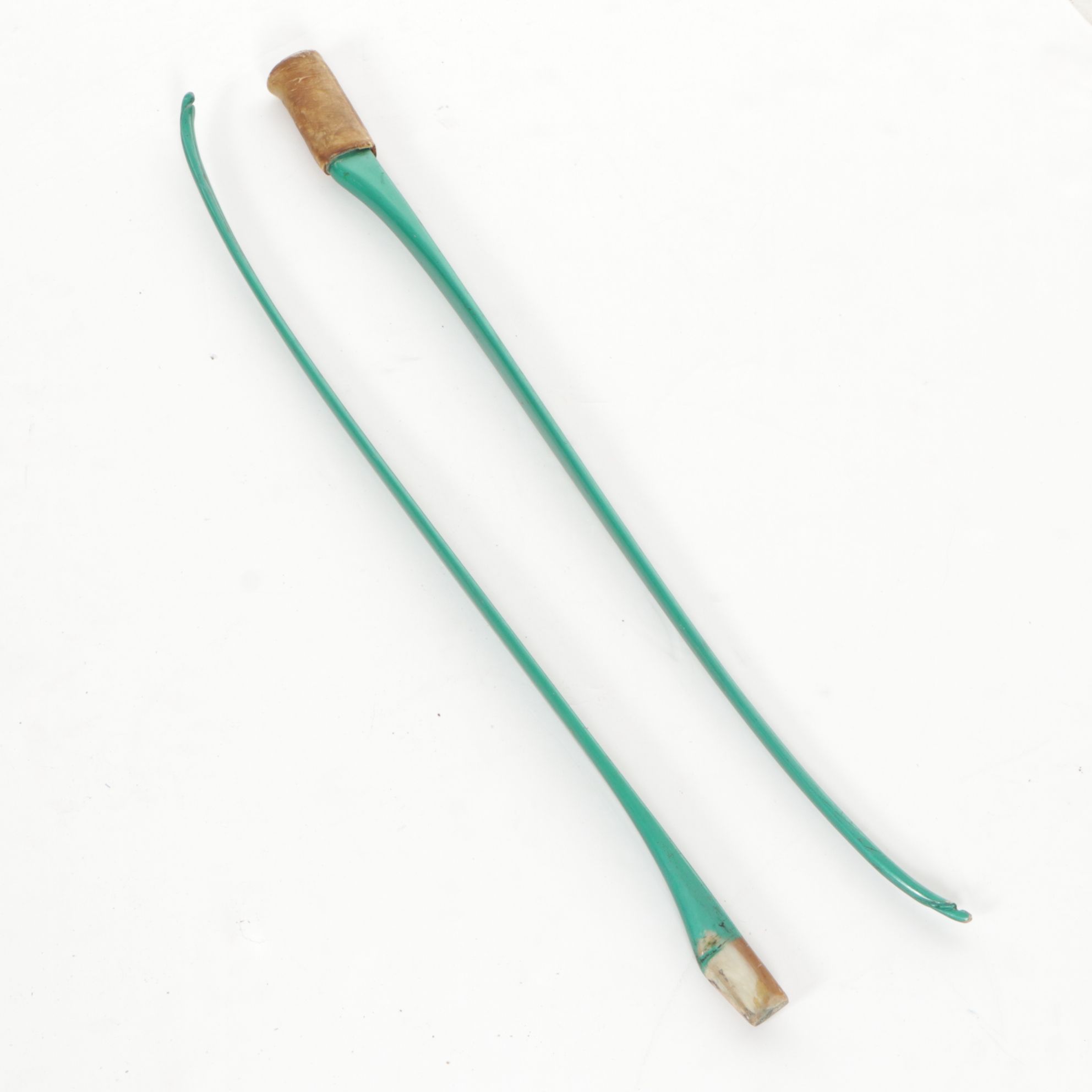 Bear Archery Leather Quiver with Arrows, Teal Bow and Accessories