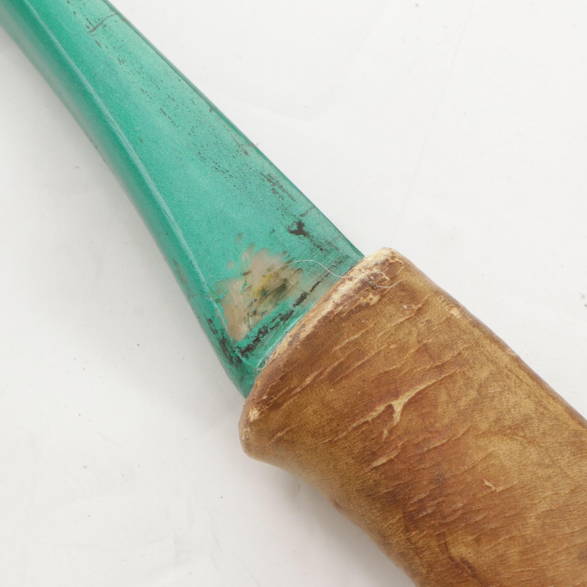 Bear Archery Leather Quiver with Arrows, Teal Bow and Accessories