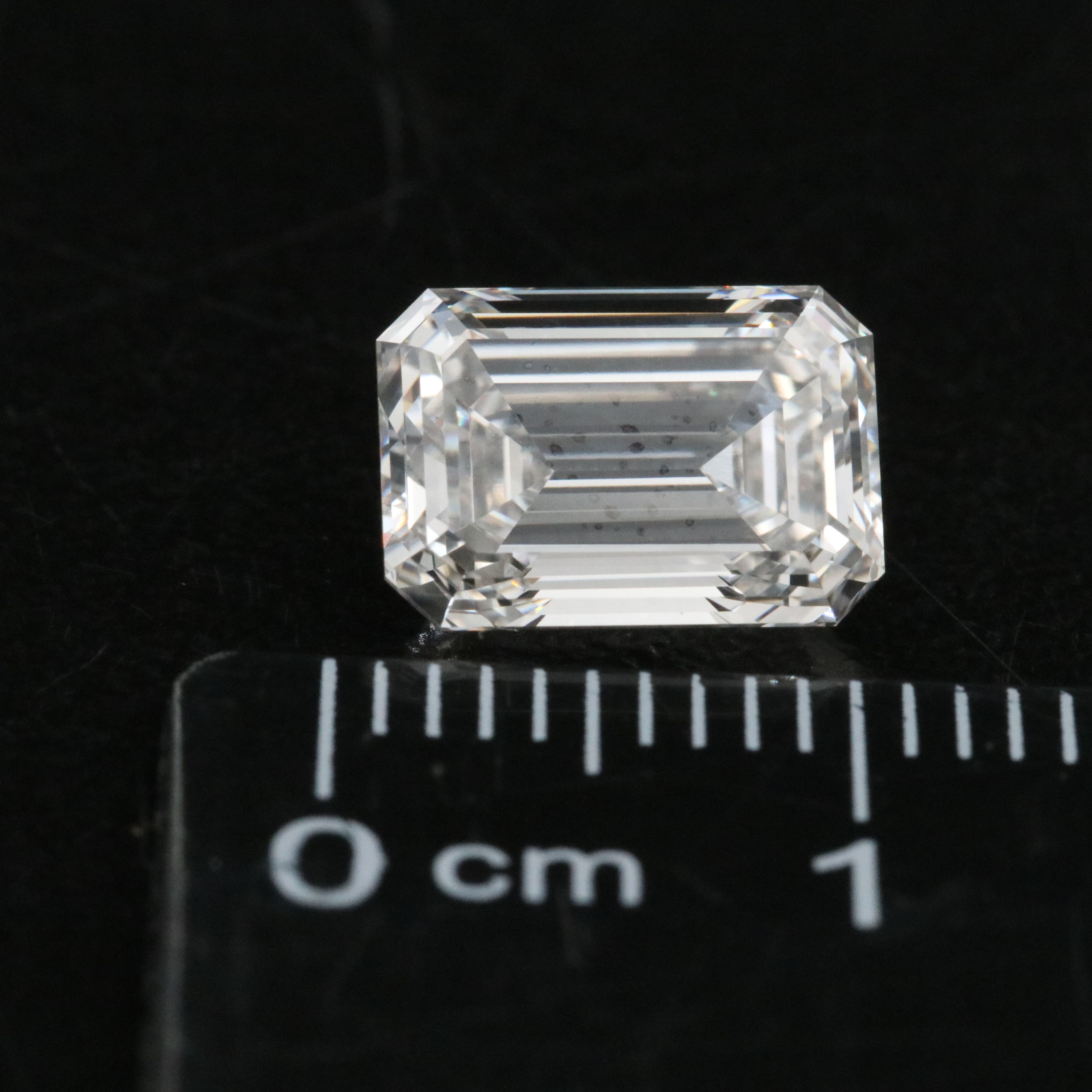 Loose 2.90 CT Lab Grown Diamond with IGI Report