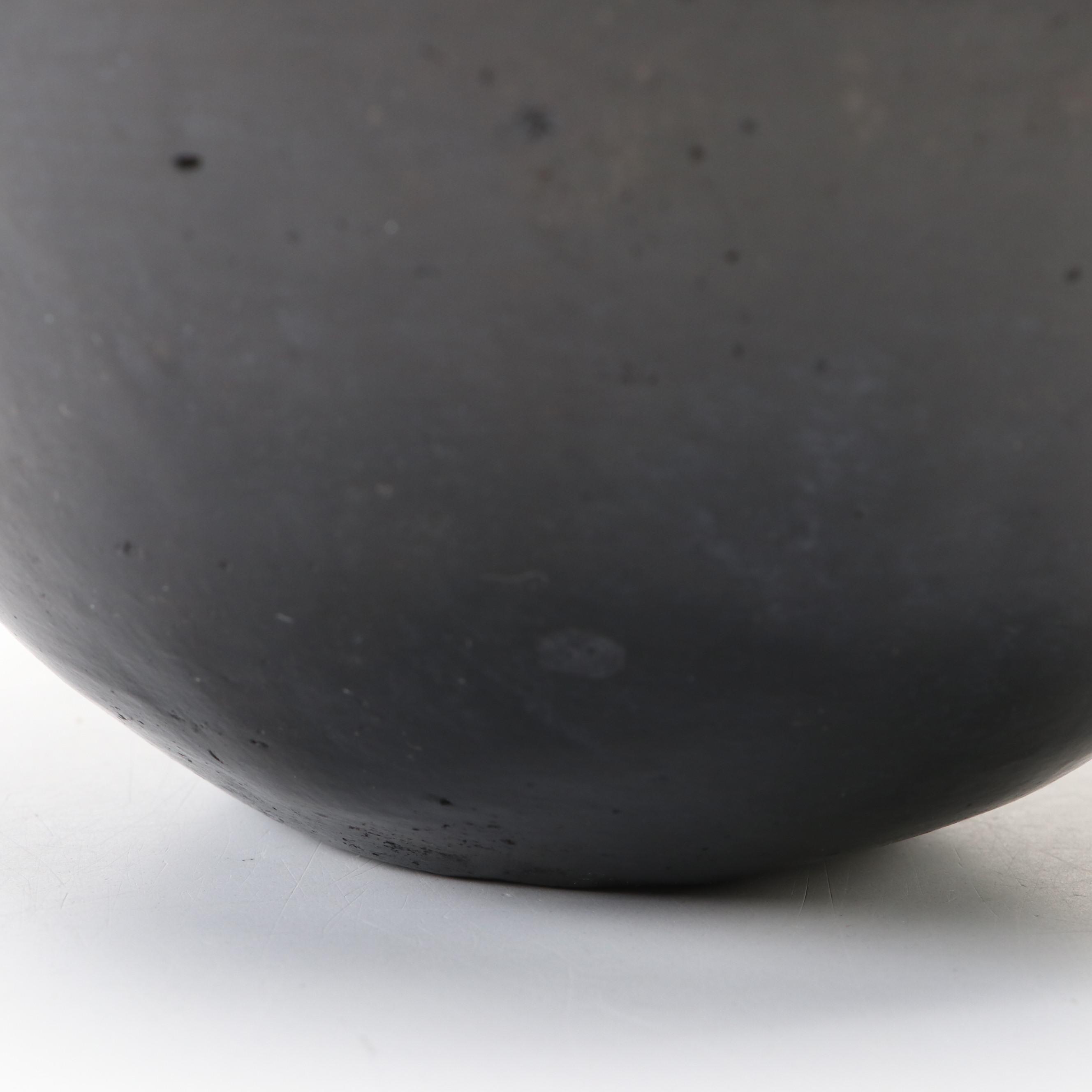 South African Zulu "Ukhamba" Beer Fermenting Pot, 2007