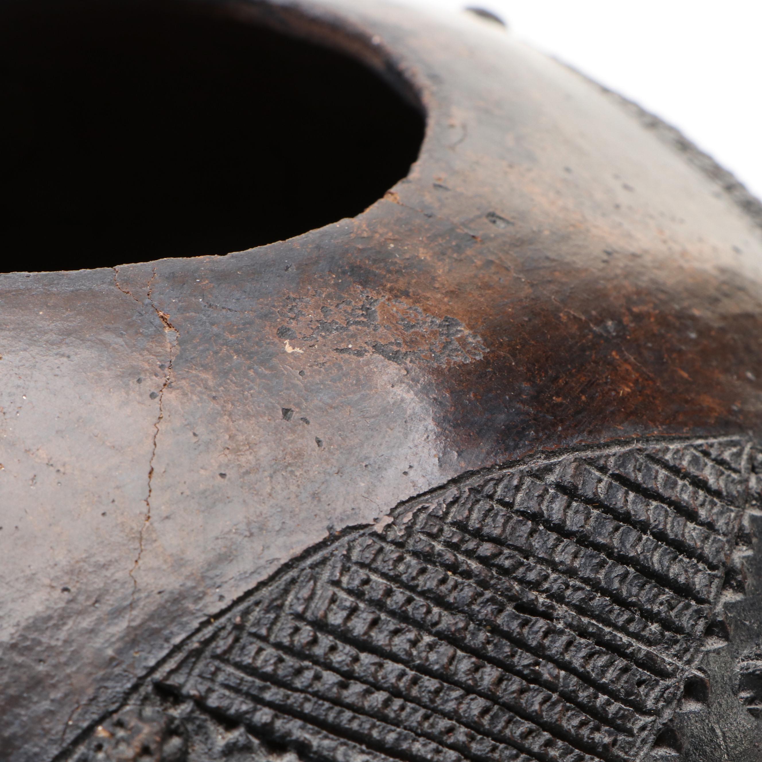 South African Zulu "Ukhamba" Beer Fermenting Pot, 2007