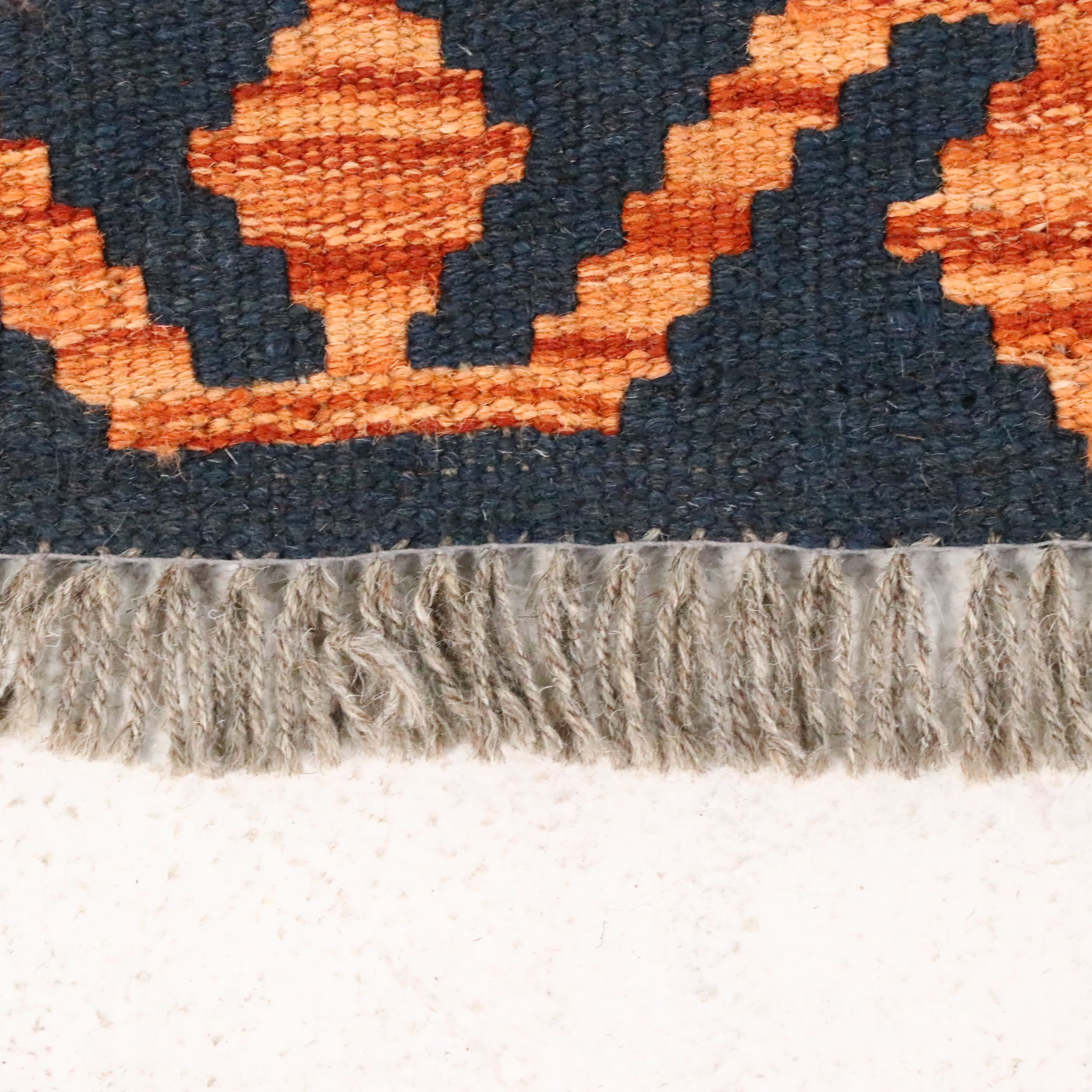 5'11 x 8'6 Handwoven Pakistani Kilim Area Rug