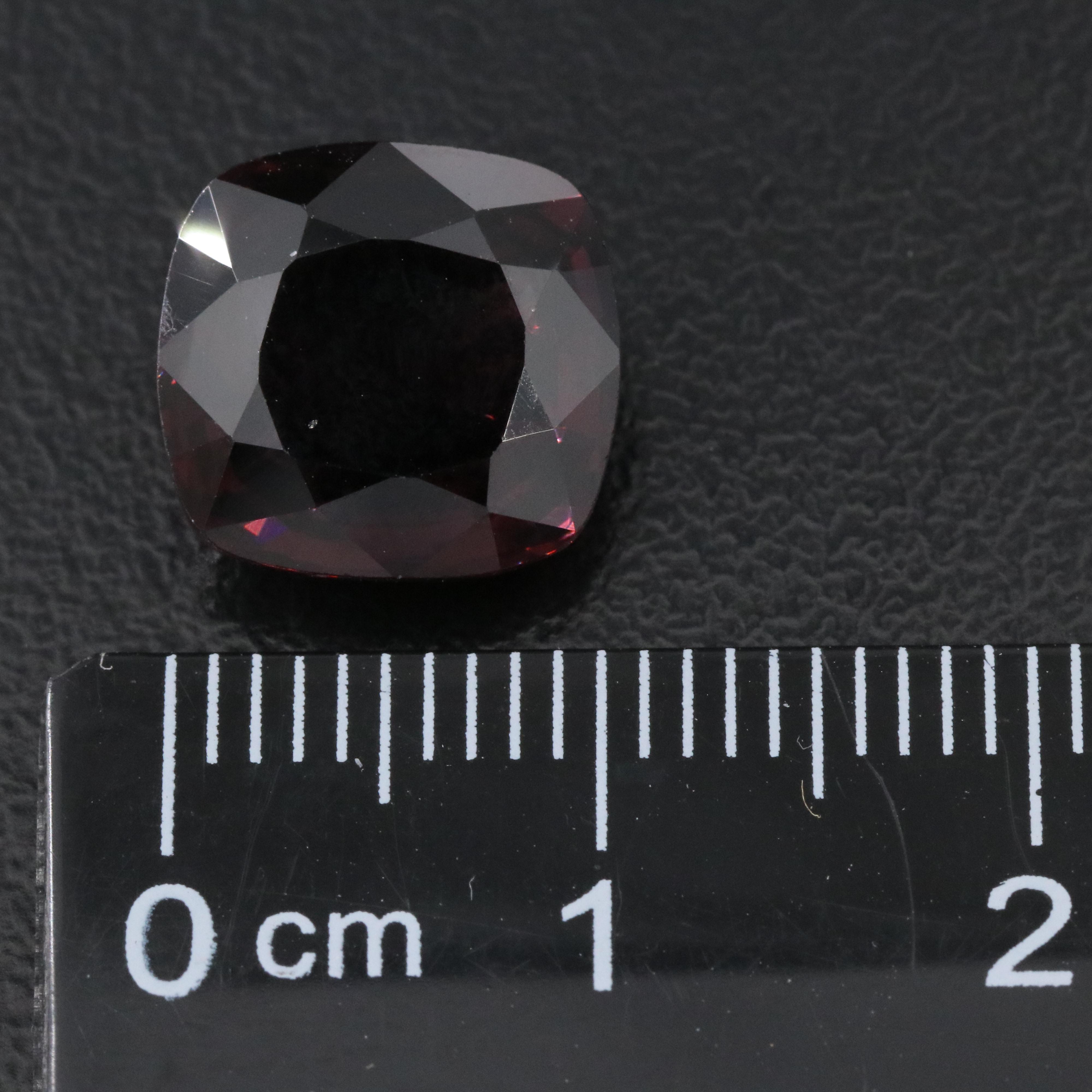 Loose 5.51 CT Spinel