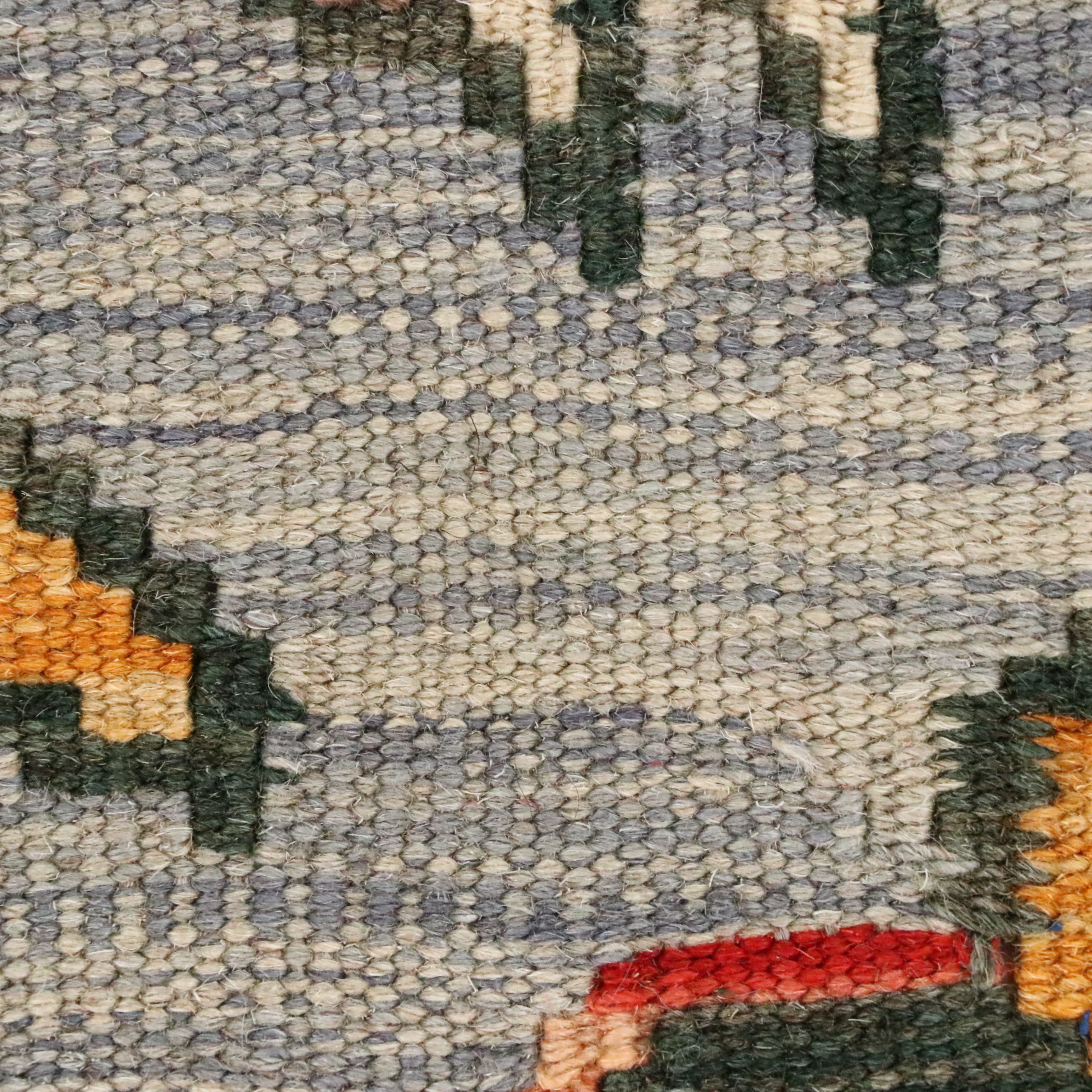 2'9 x 4'5 Handwoven Pakistani Pictorial Kilim Accent Rug