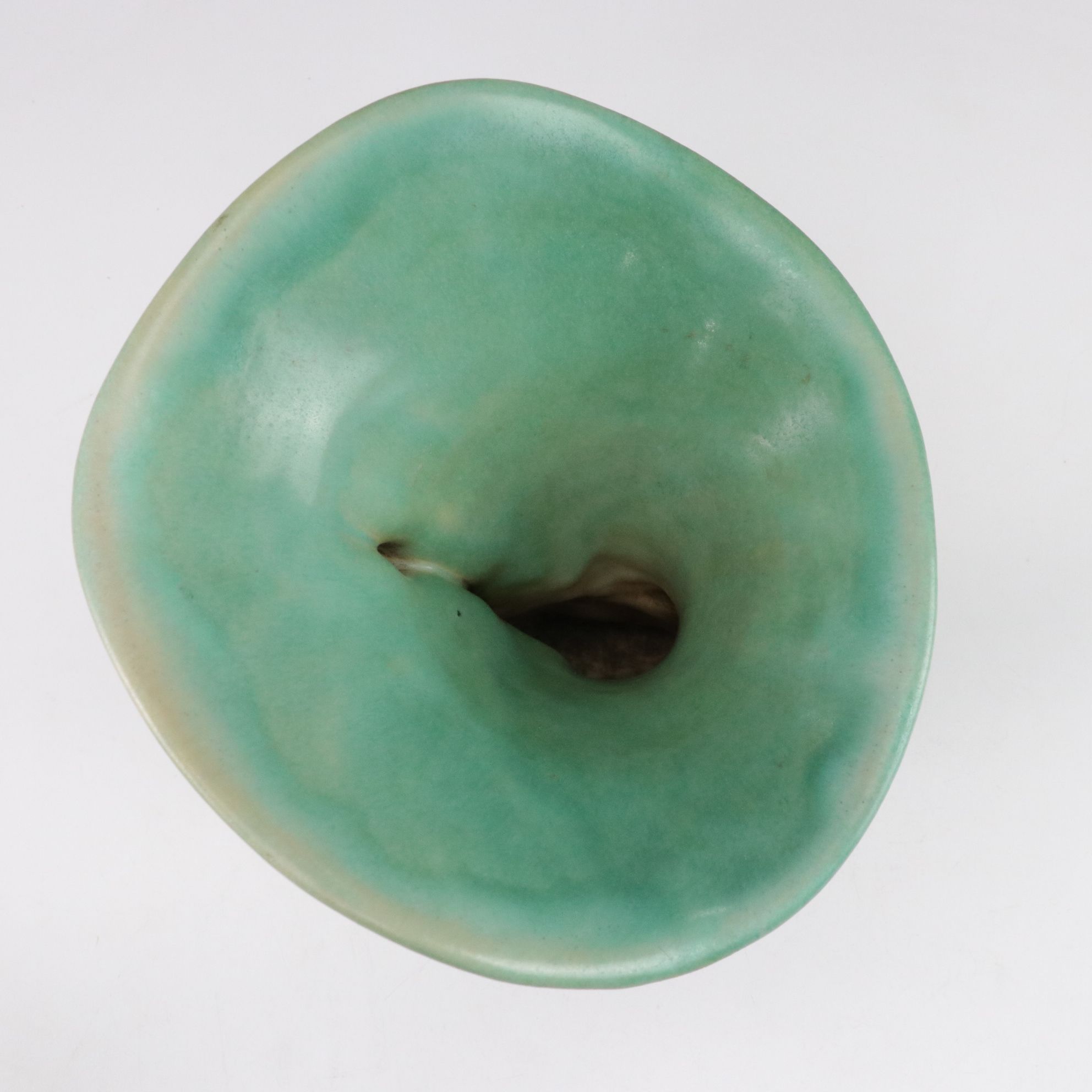 Roseville and Weller Cornucopia Vases and Hull Pottery Pitcher, Mid-20th Century