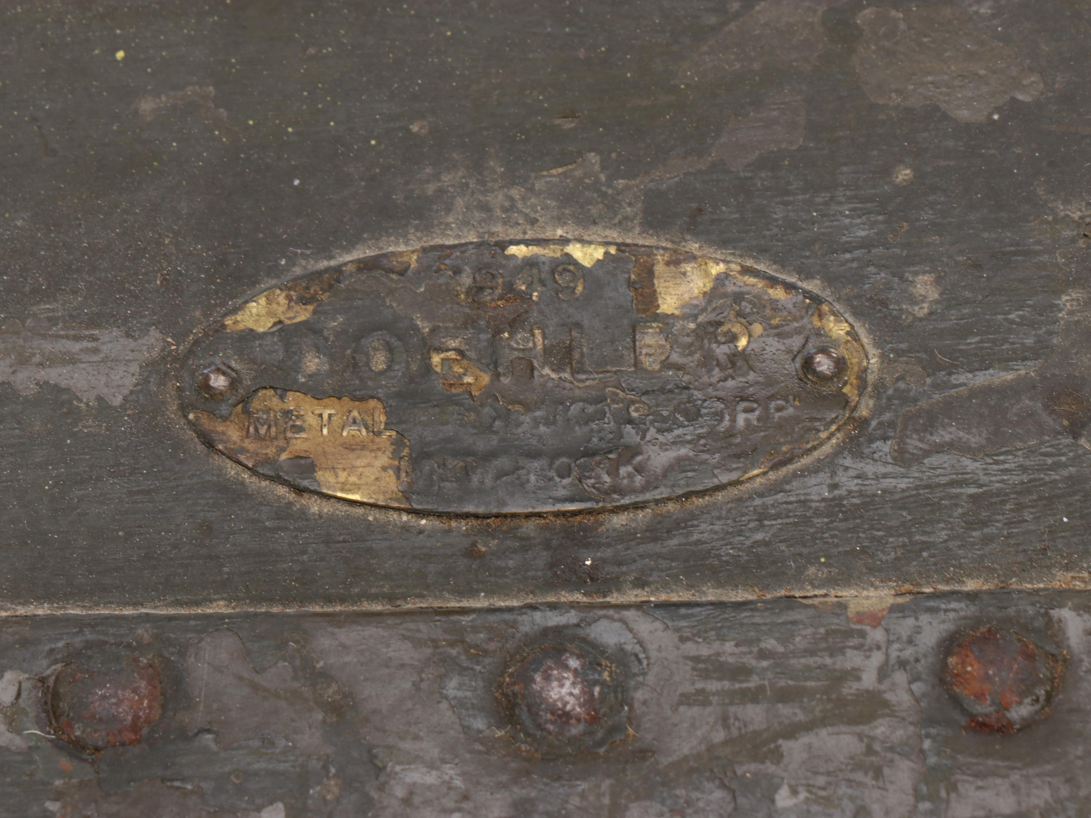 Vietnam War Era Army Footlocker with Tent, ALICE Canteens, Musette Bag and More