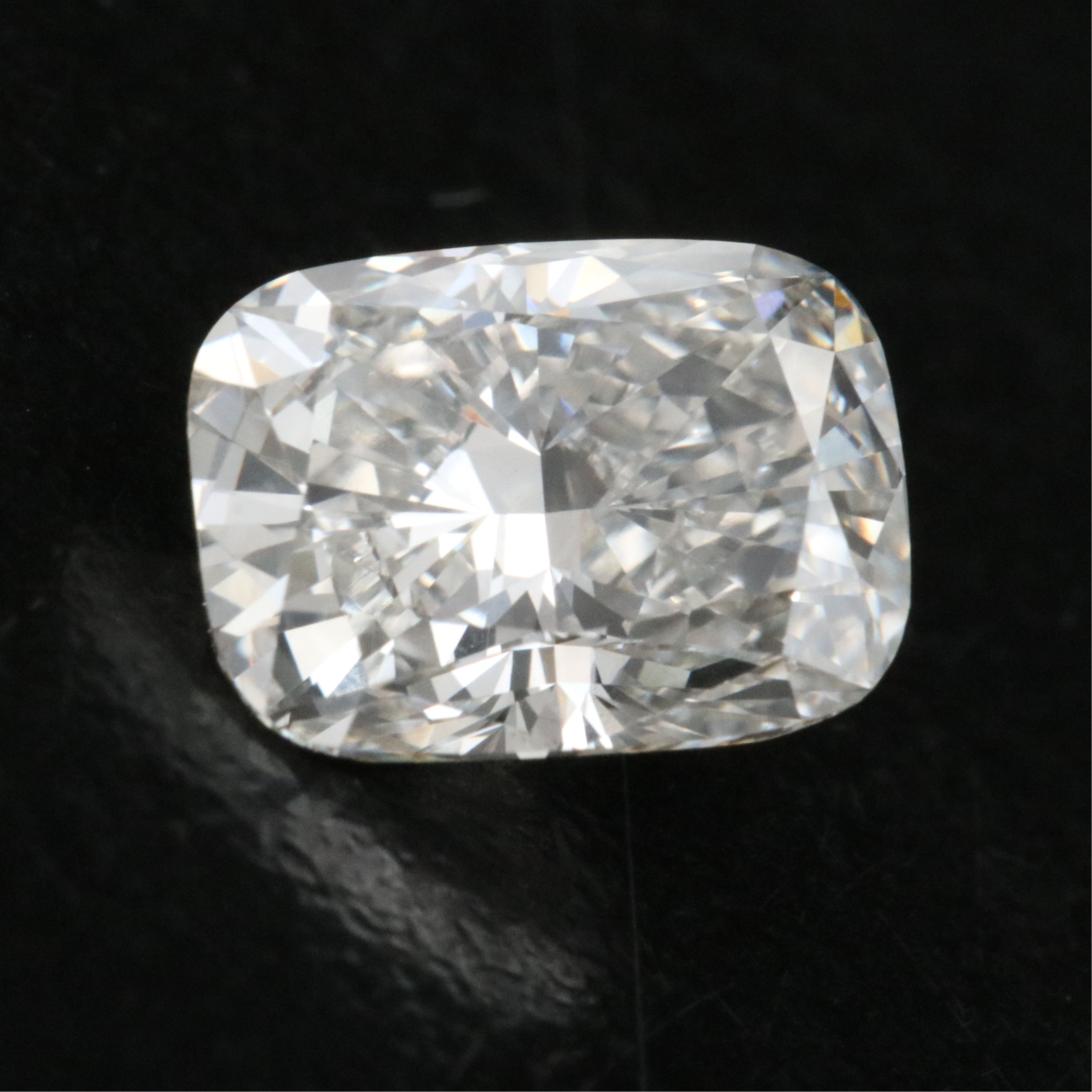 Loose 1.76 CT Lab Grown Diamond with IGI Report