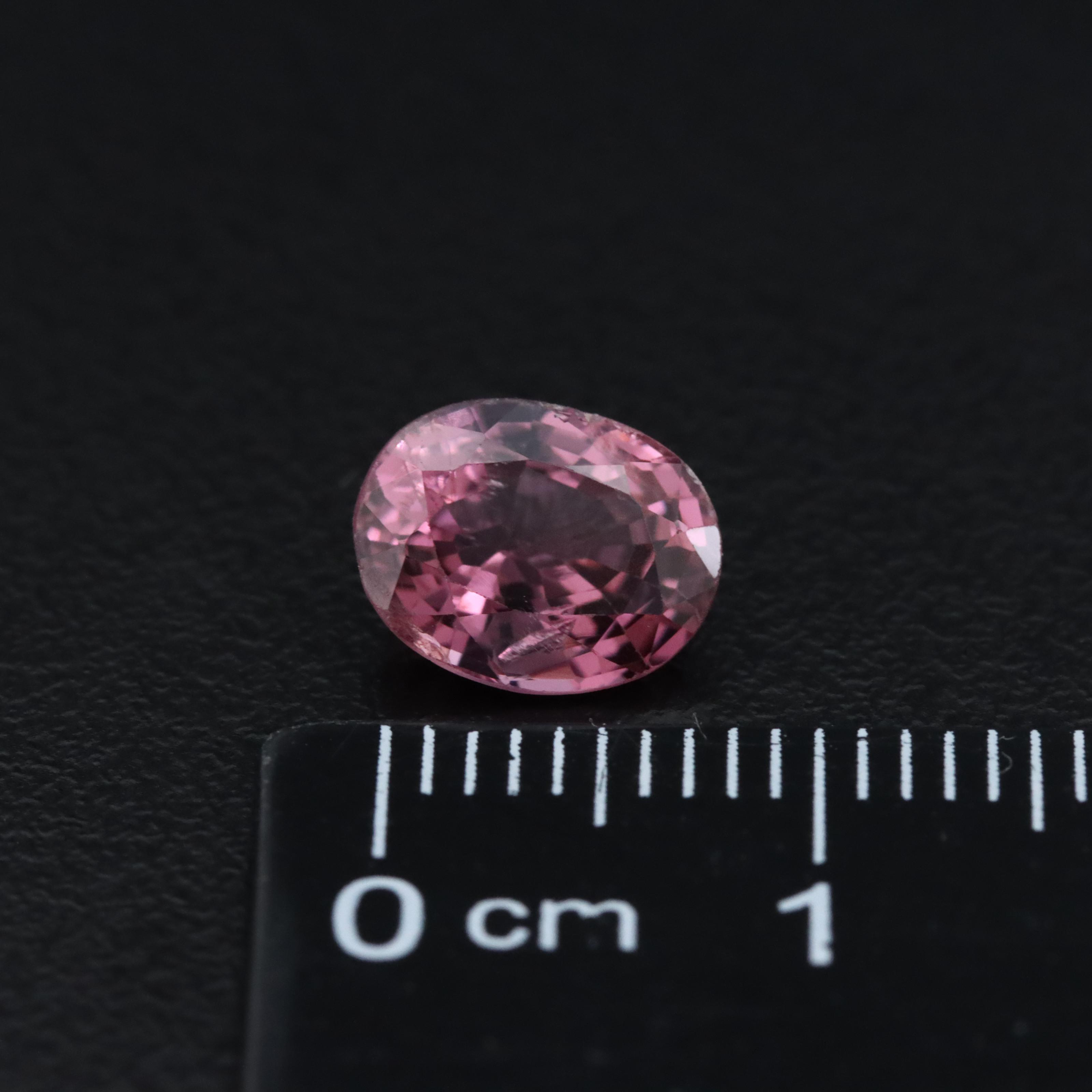 Loose 2.00 CT Spinel