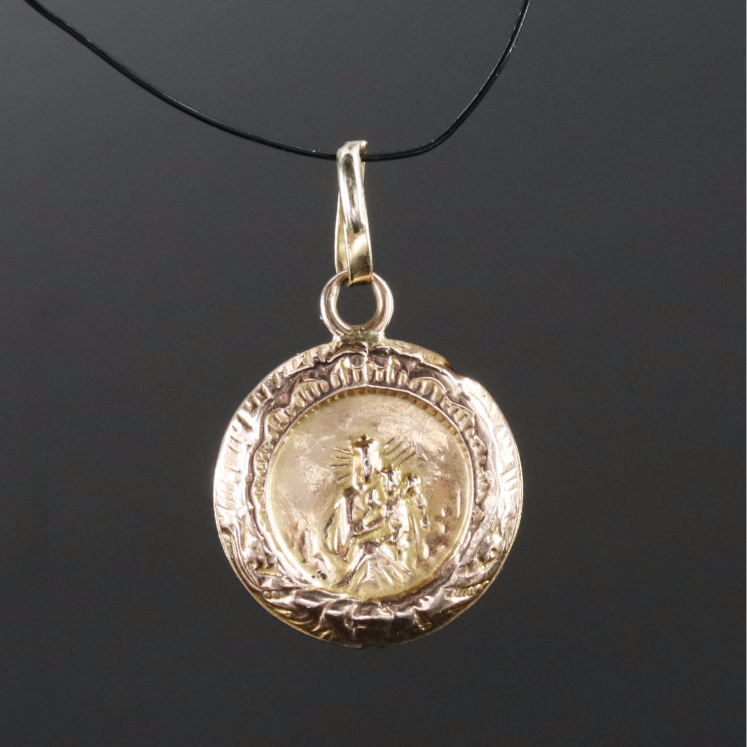 10K Religious Pendant