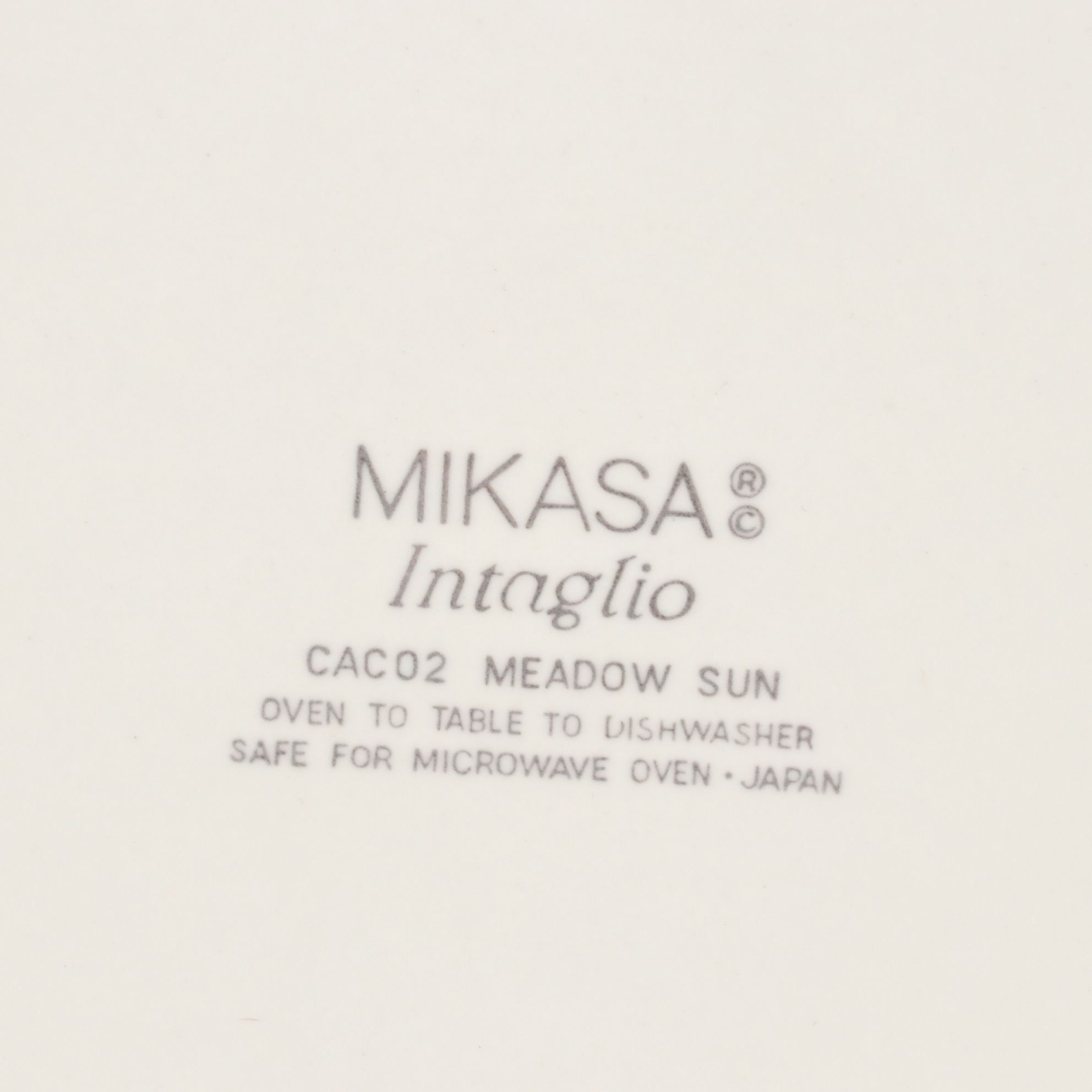 Mikasa "Meadow Sun" Dinnerware Set with Serving Dishes, 1980-90s
