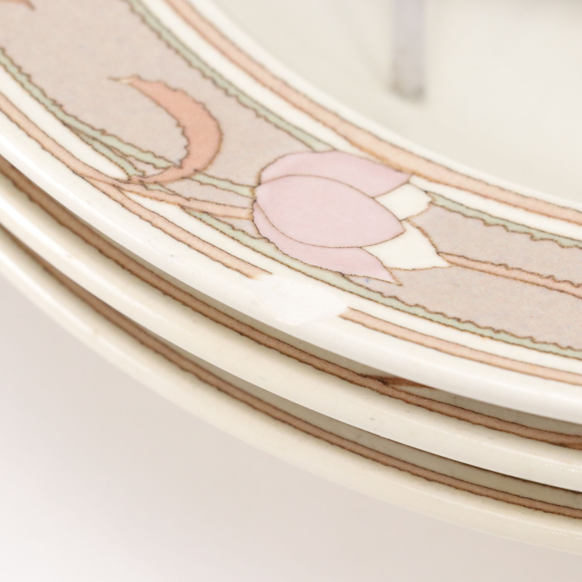 Mikasa "Meadow Sun" Dinnerware Set with Serving Dishes, 1980-90s