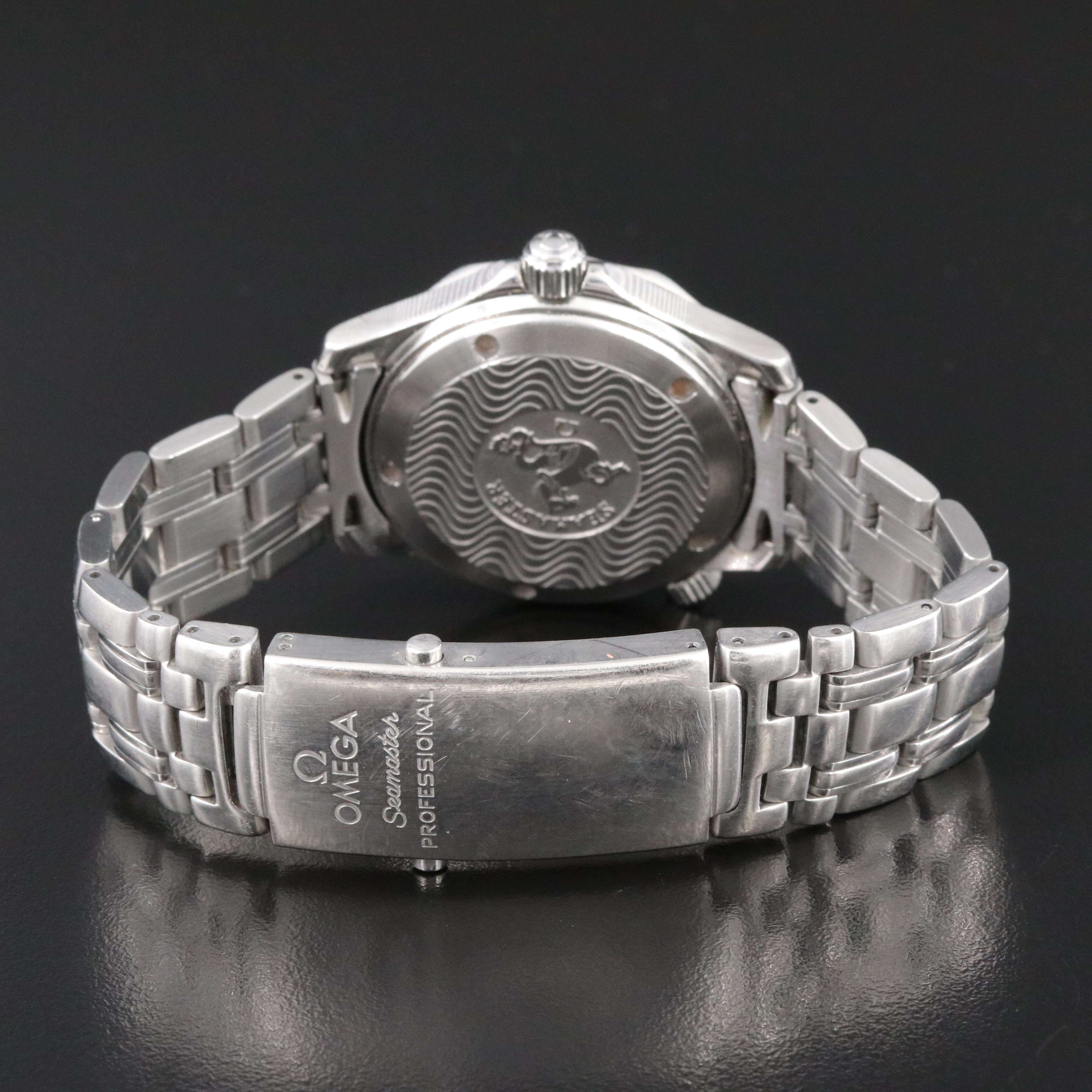 2006 Omega Seamaster 300m 2551.80.00 Mid Size Watch