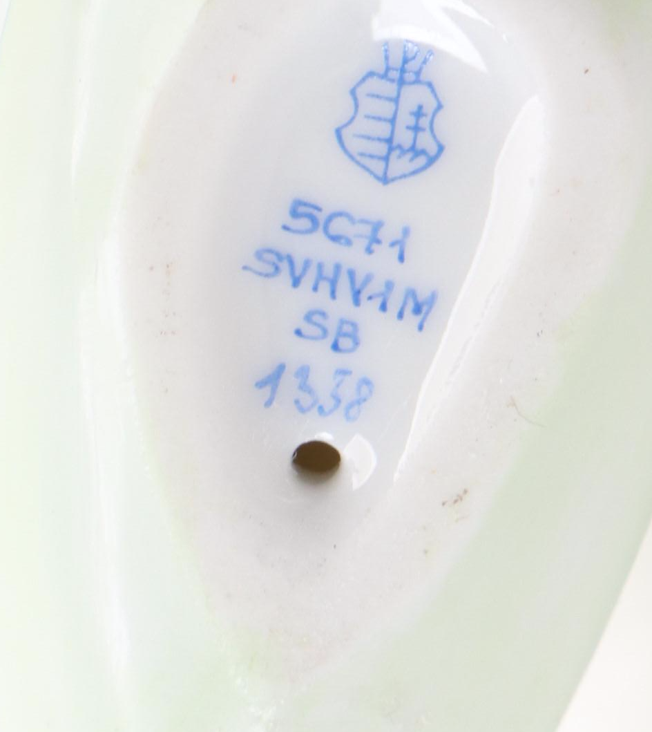 Herend Key Lime Fishnet with Gold "Playful Dolphin" Porcelain Figurine